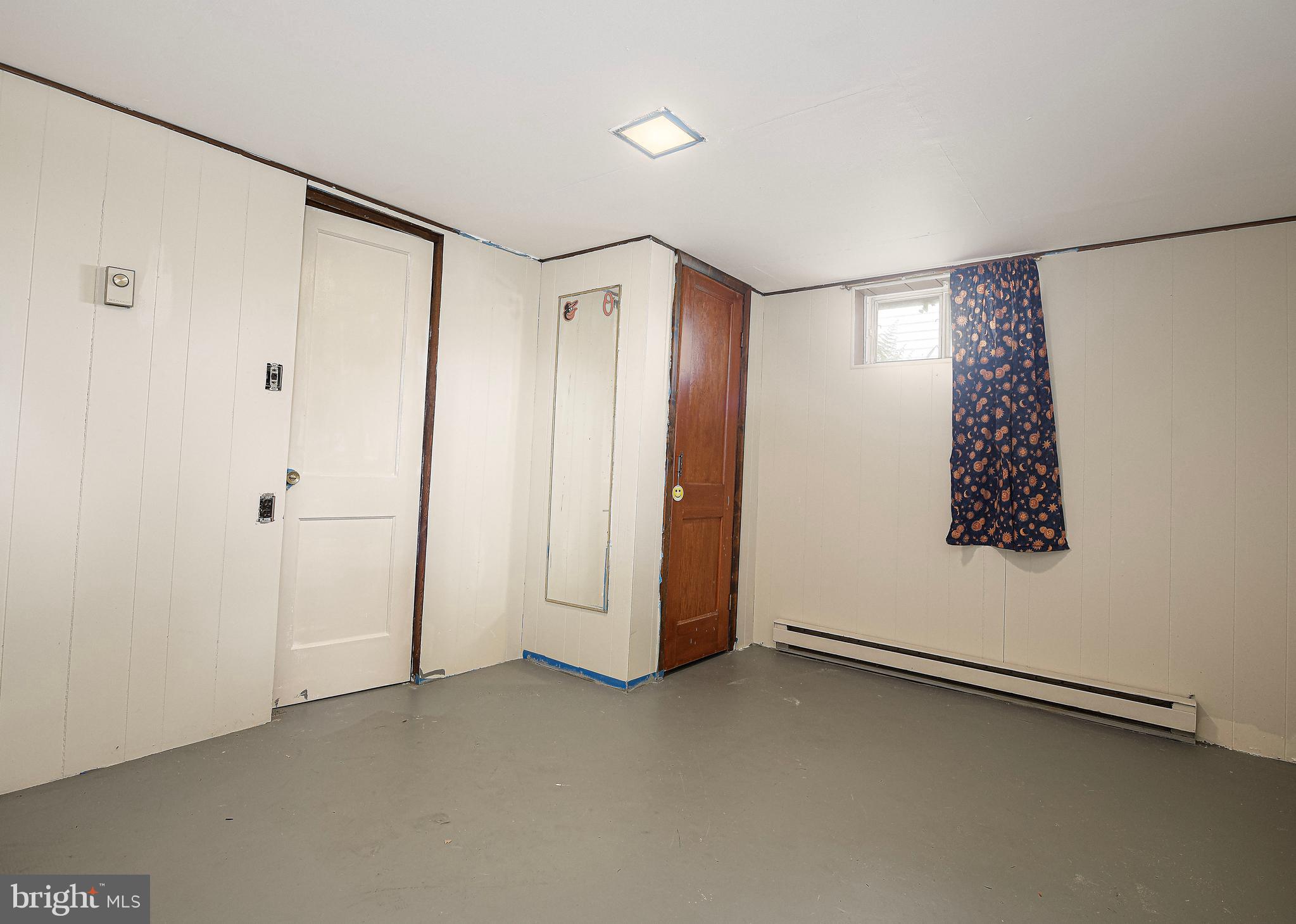 HILLSDALE - Residential