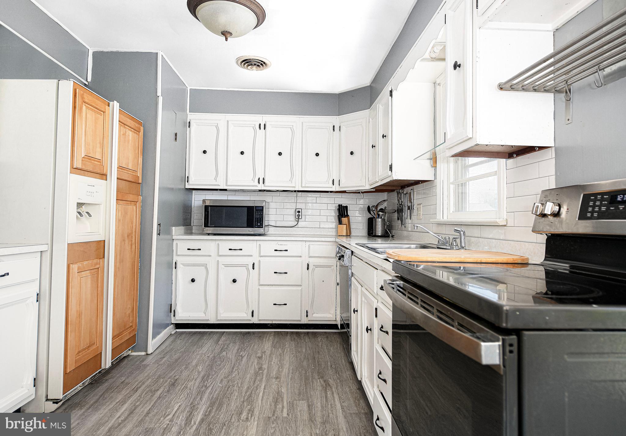 HILLSDALE - Residential
