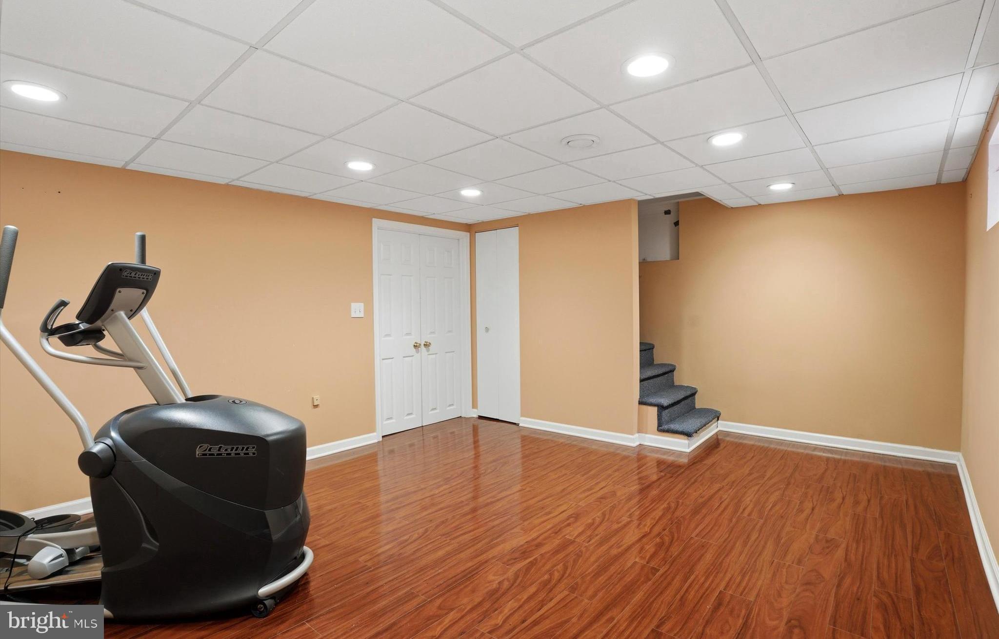 SUMMIT RIDGE - Residential