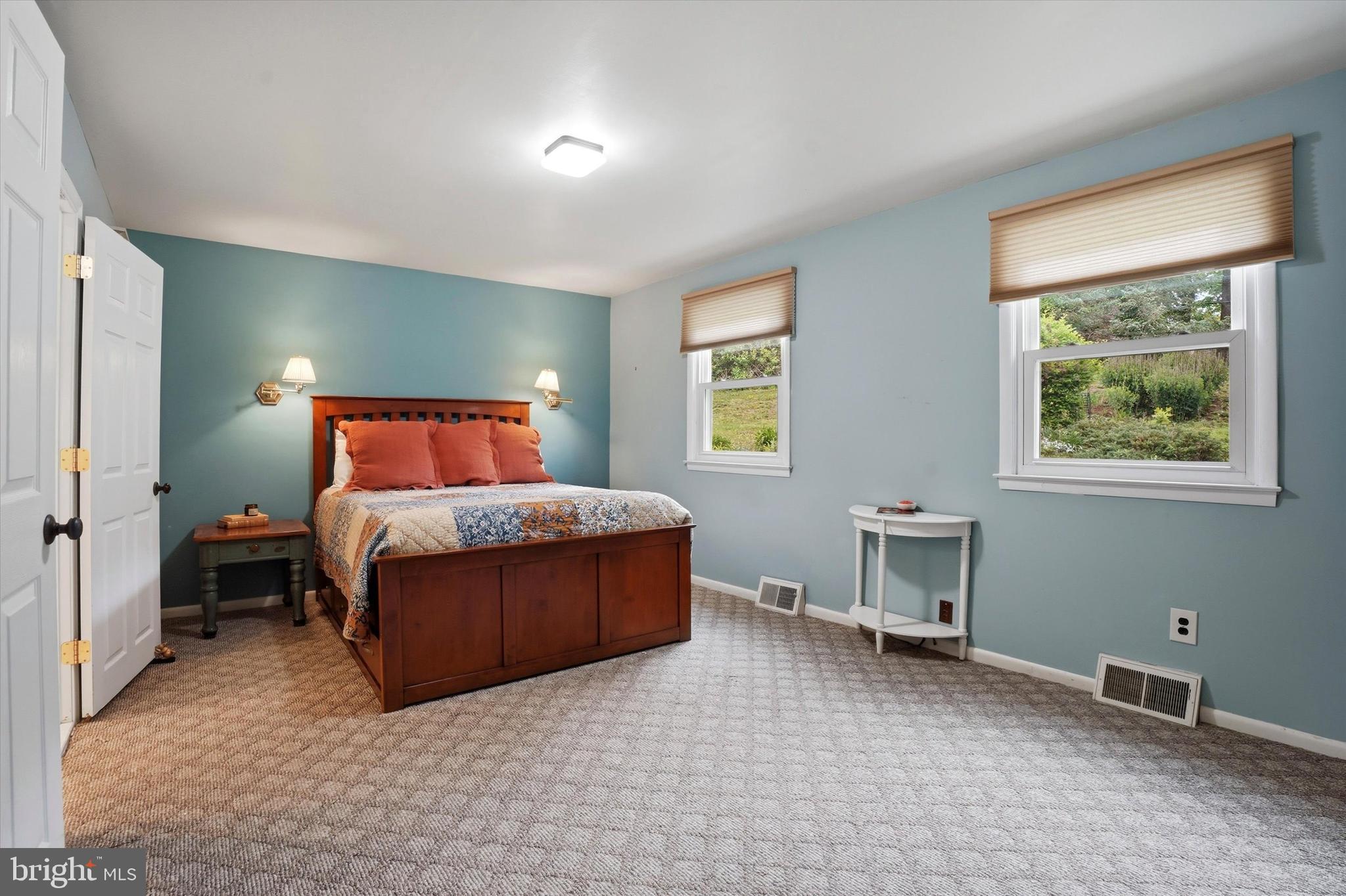 SUMMIT RIDGE - Residential