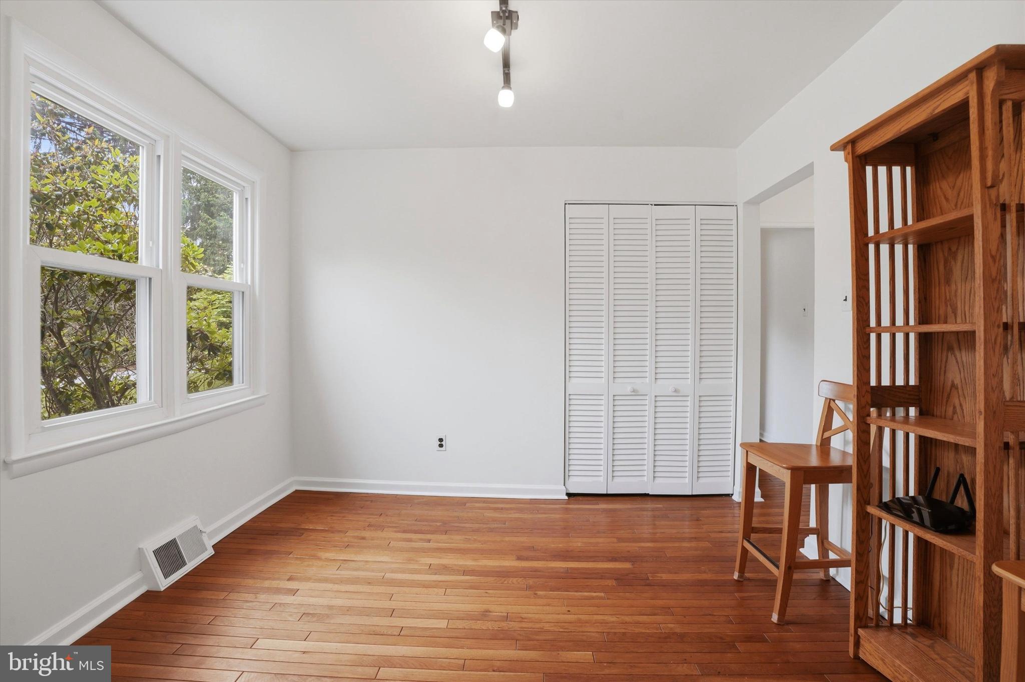 SUMMIT RIDGE - Residential