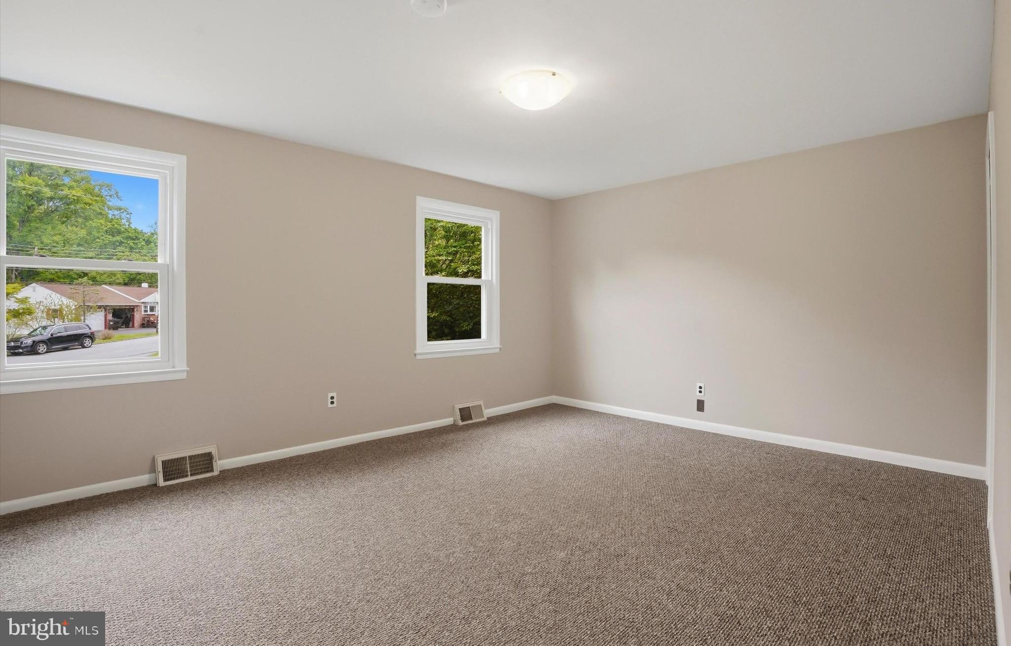 SUMMIT RIDGE - Residential