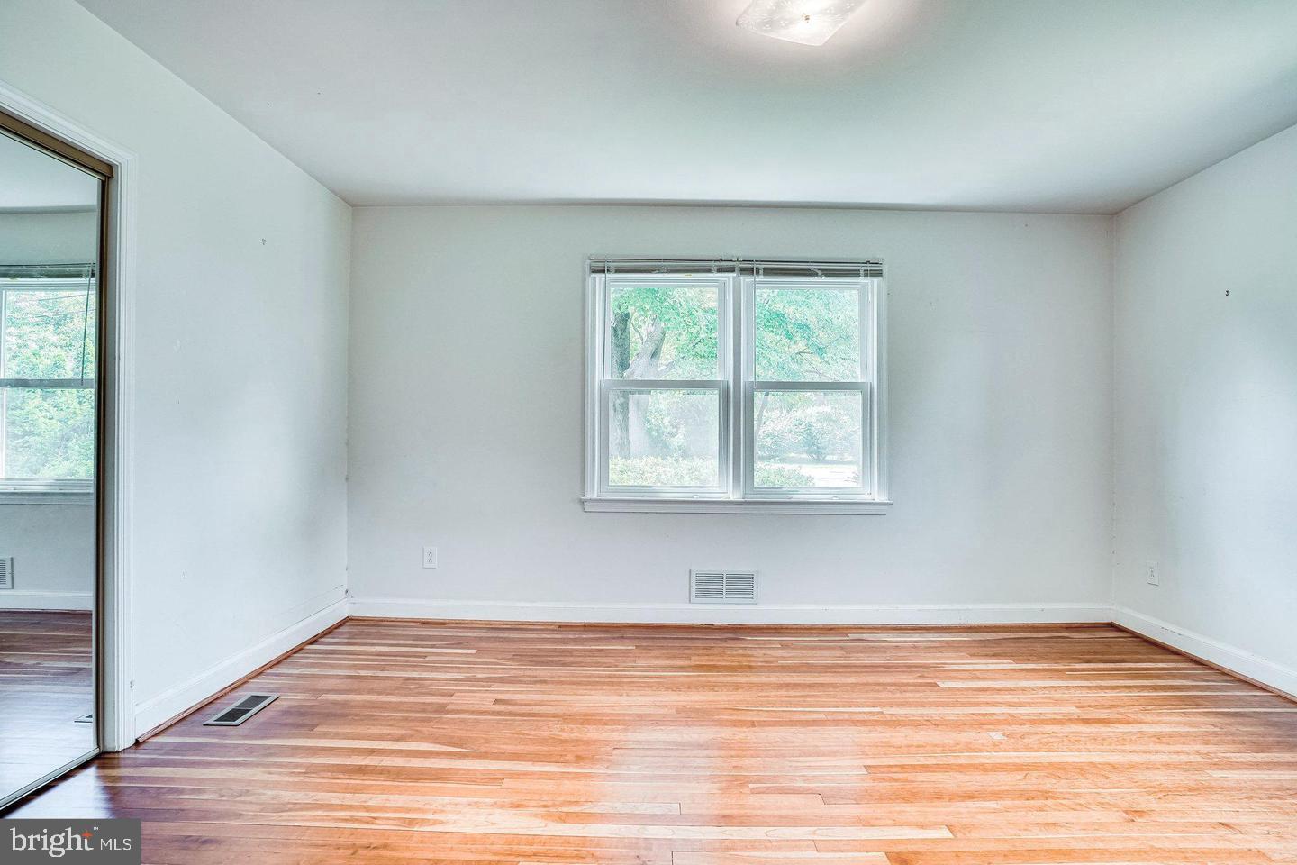 COBBDALE - Residential Lease