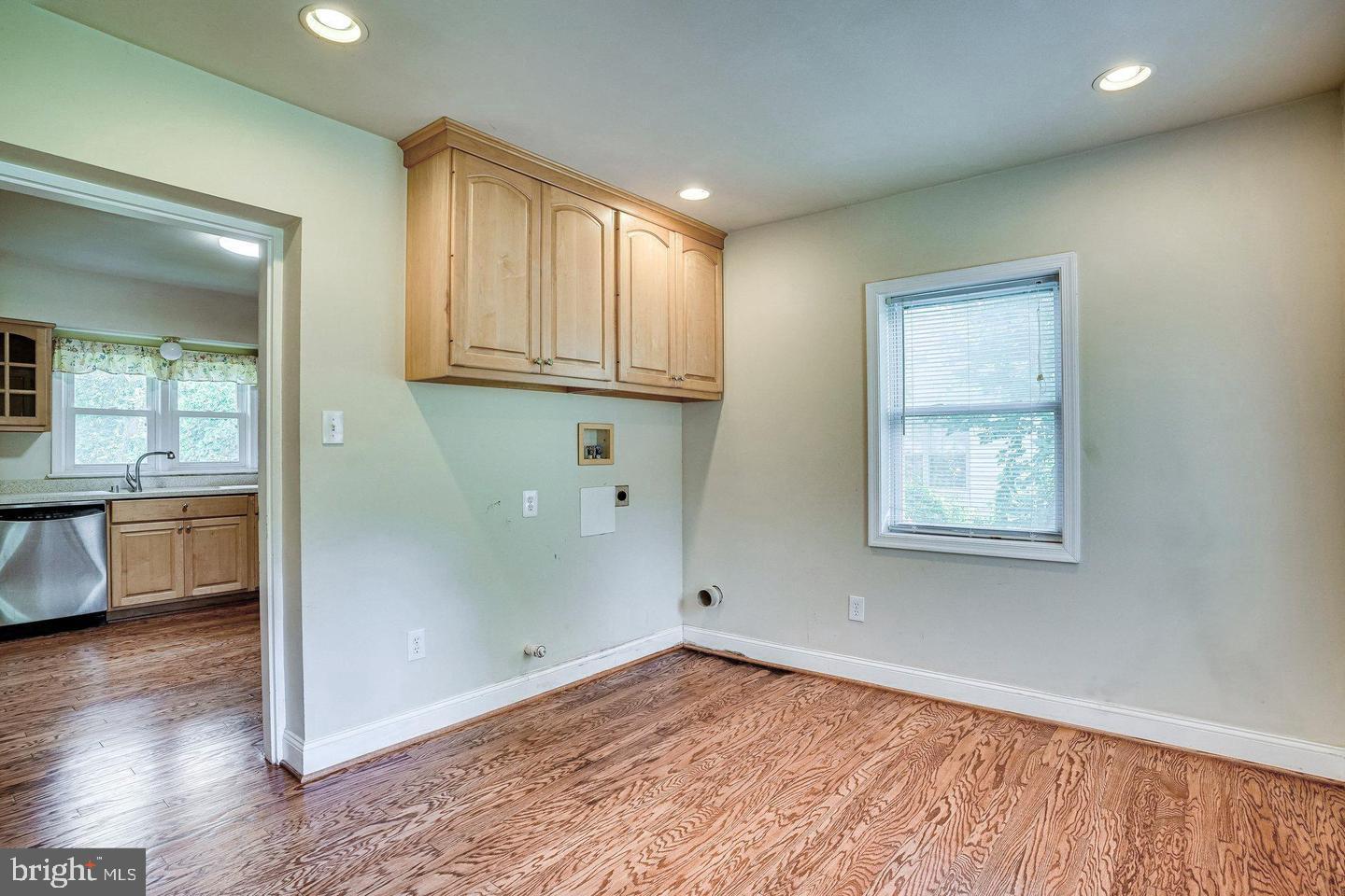 COBBDALE - Residential Lease