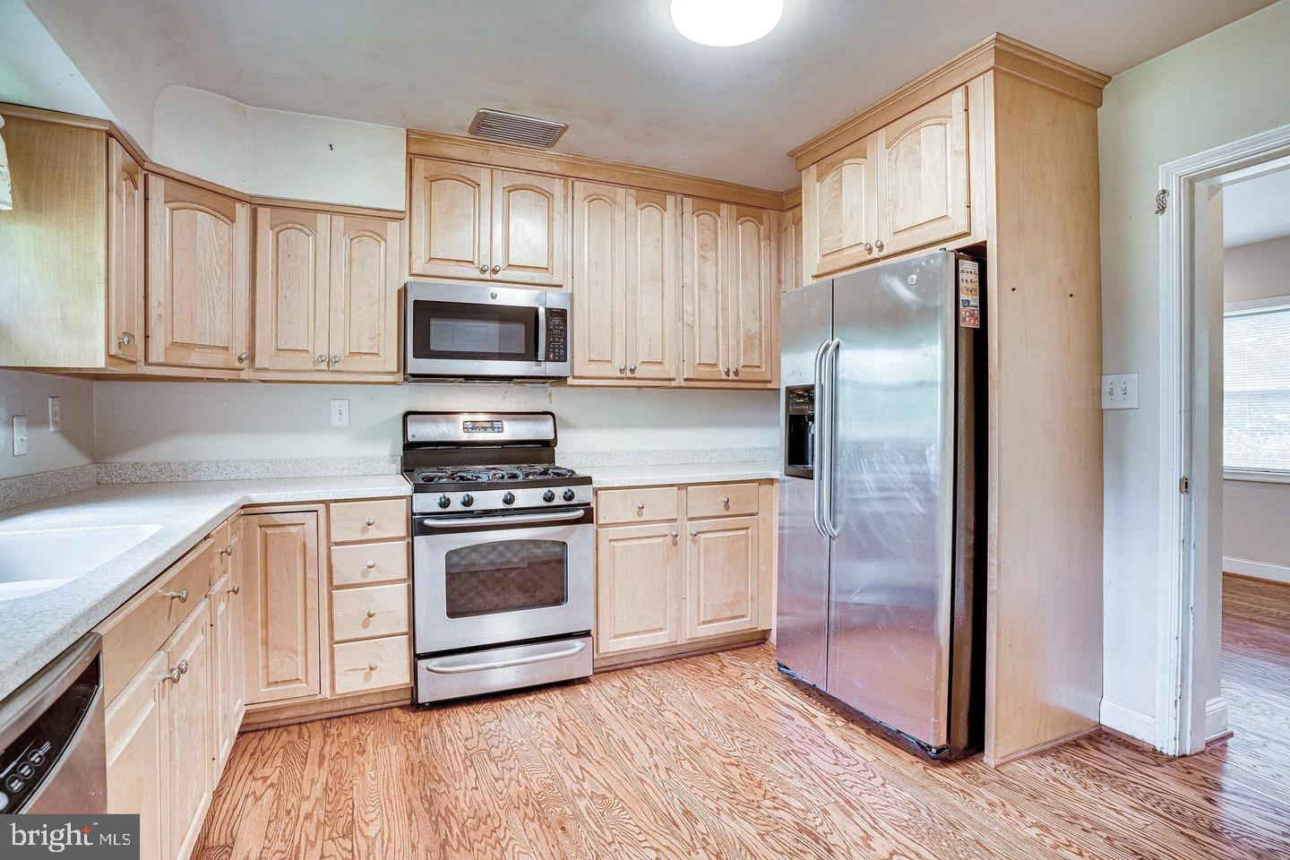 COBBDALE - Residential Lease