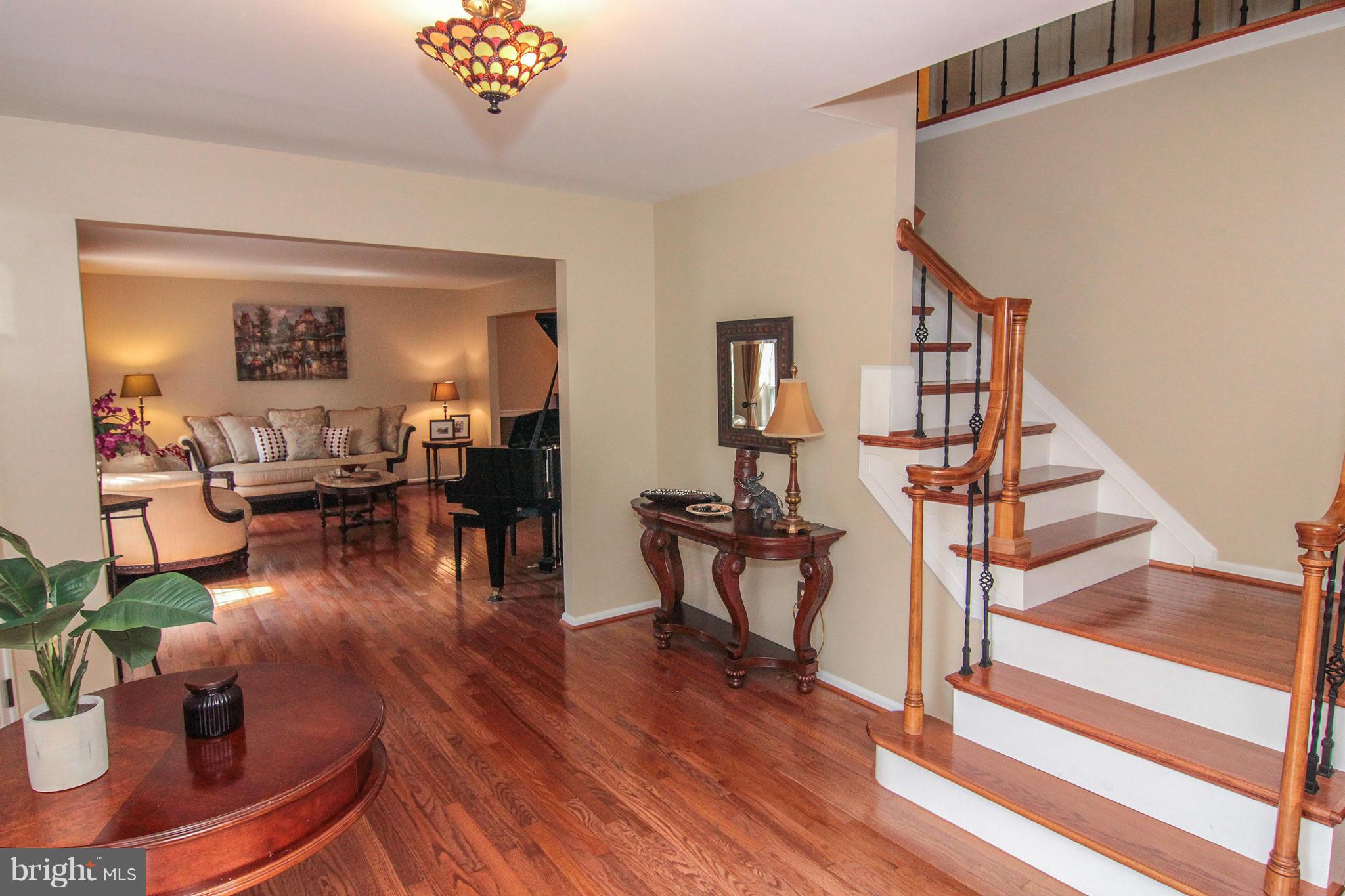 COUNTRYSIDE - Residential