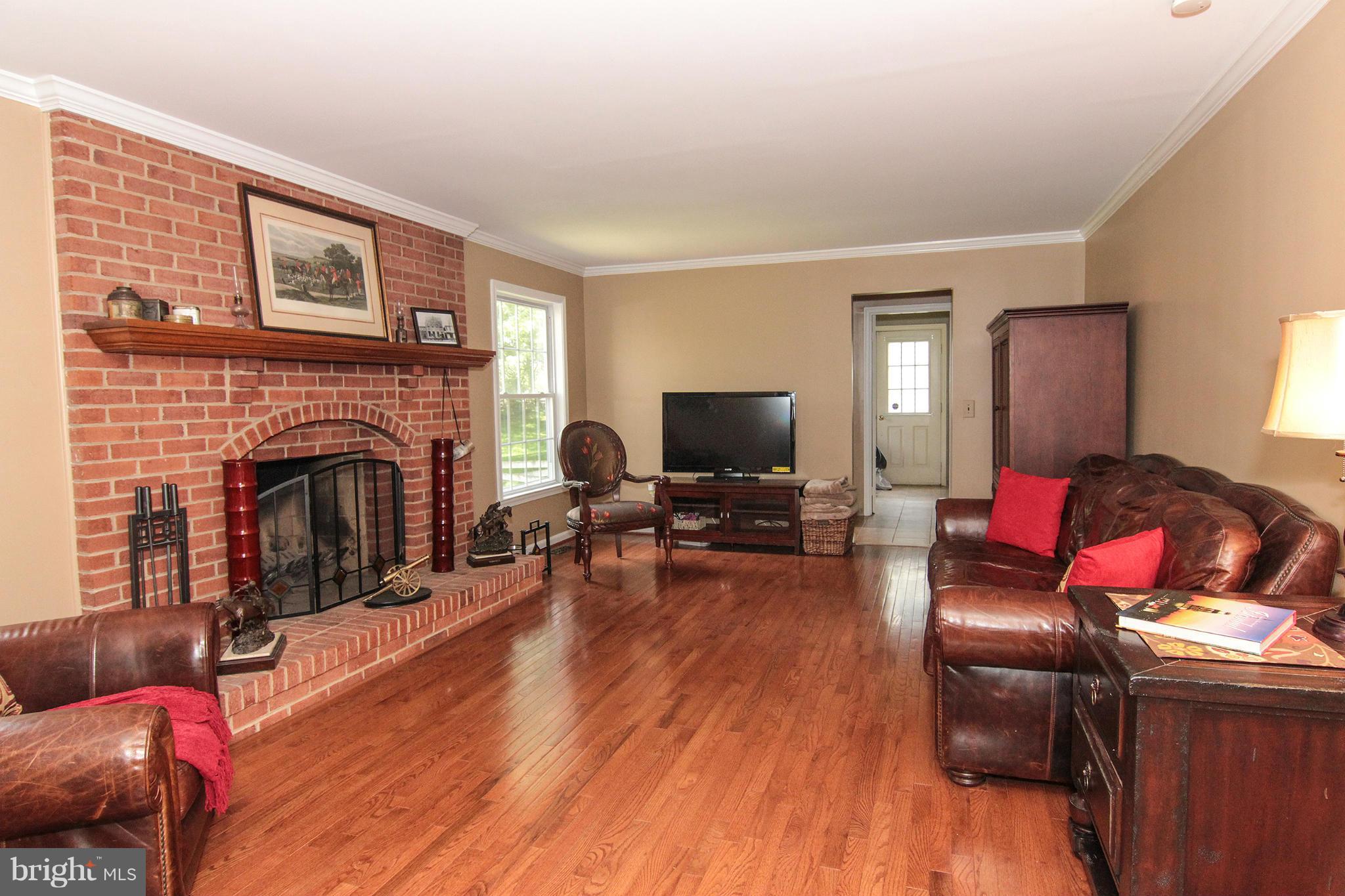 COUNTRYSIDE - Residential