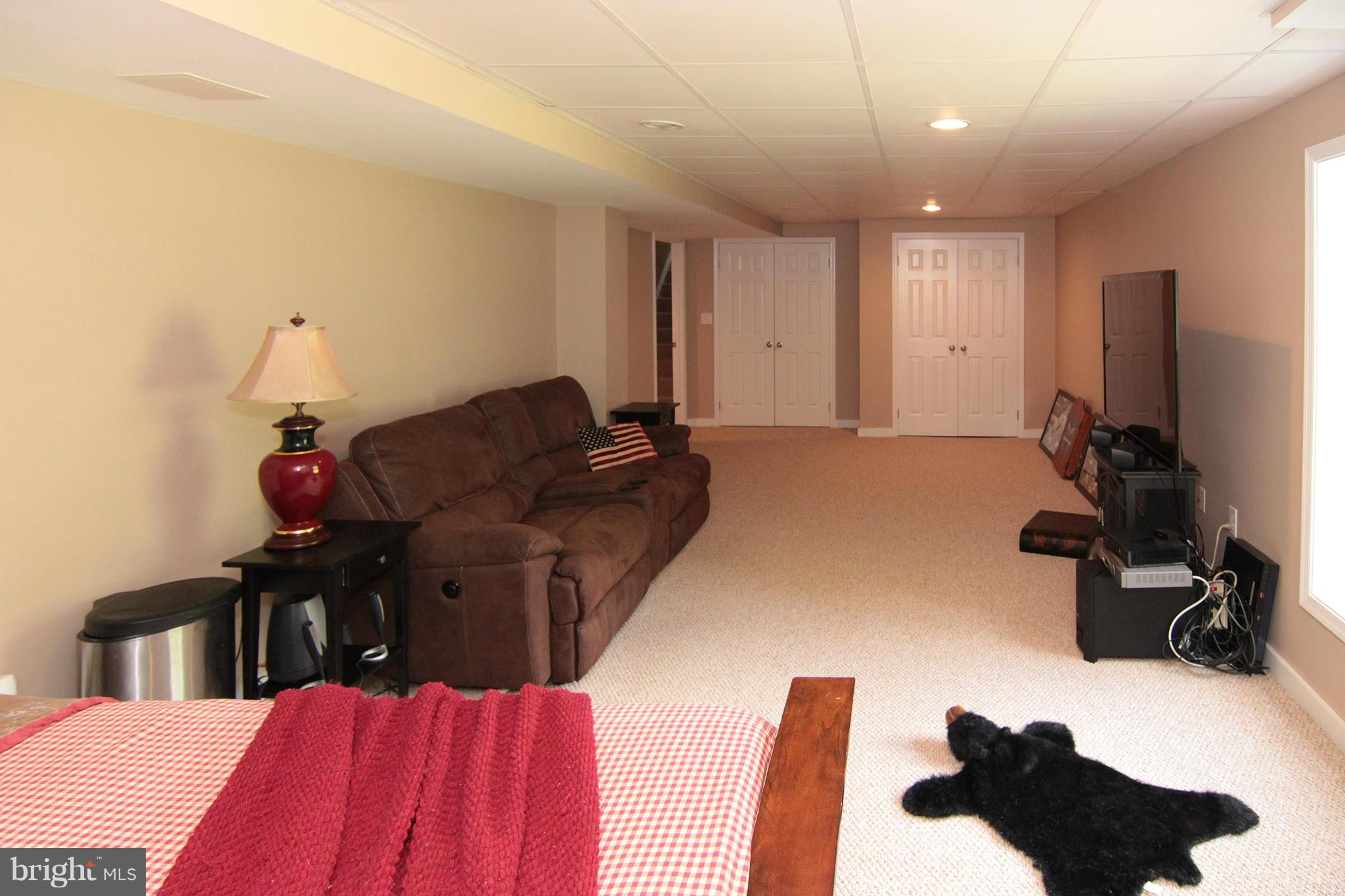 COUNTRYSIDE - Residential