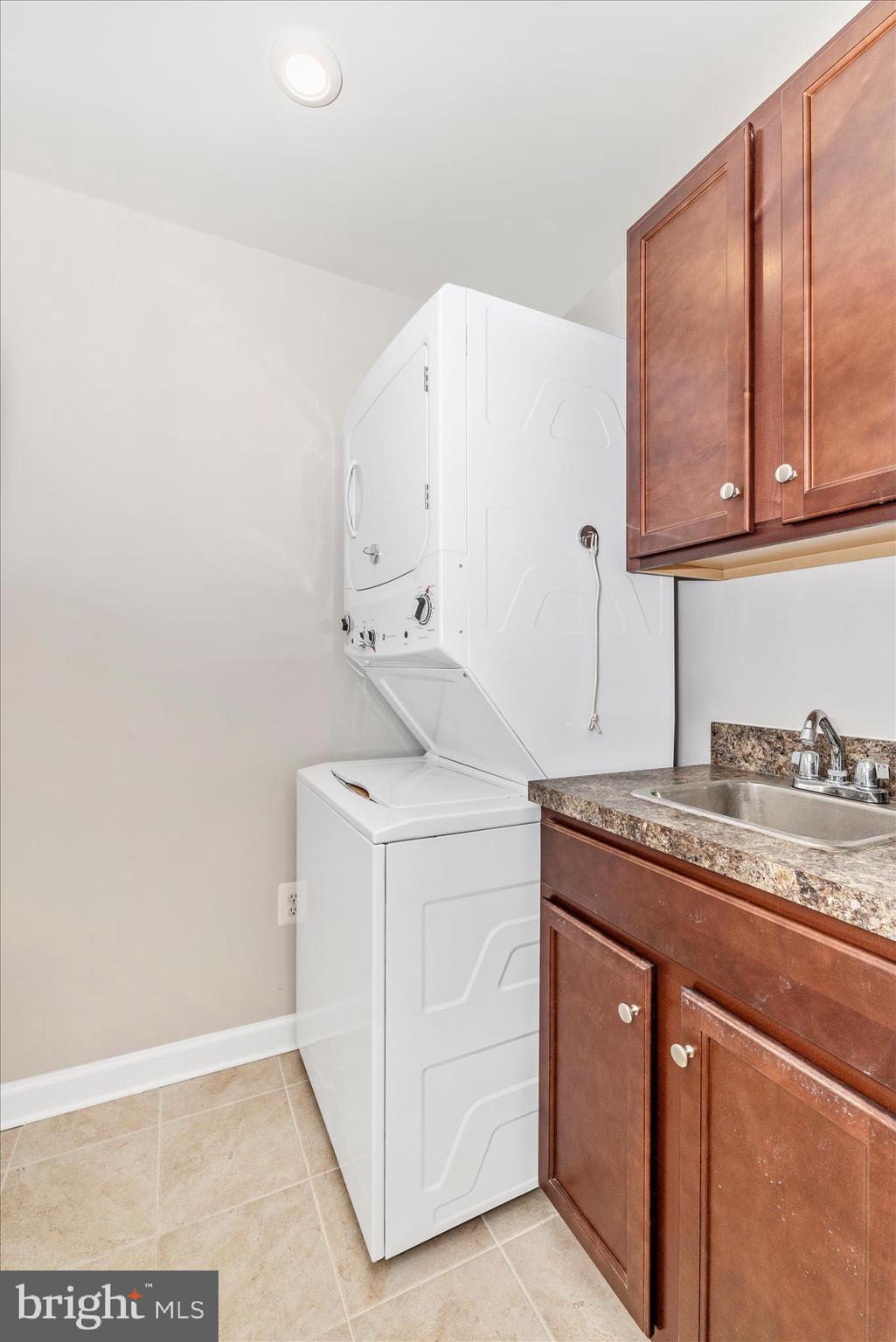 JEFFERSON PLACE - Residential