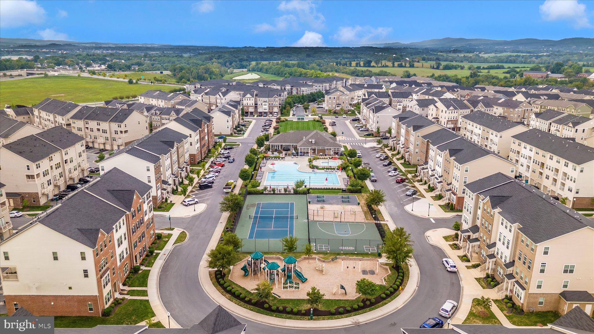 JEFFERSON PLACE - Residential