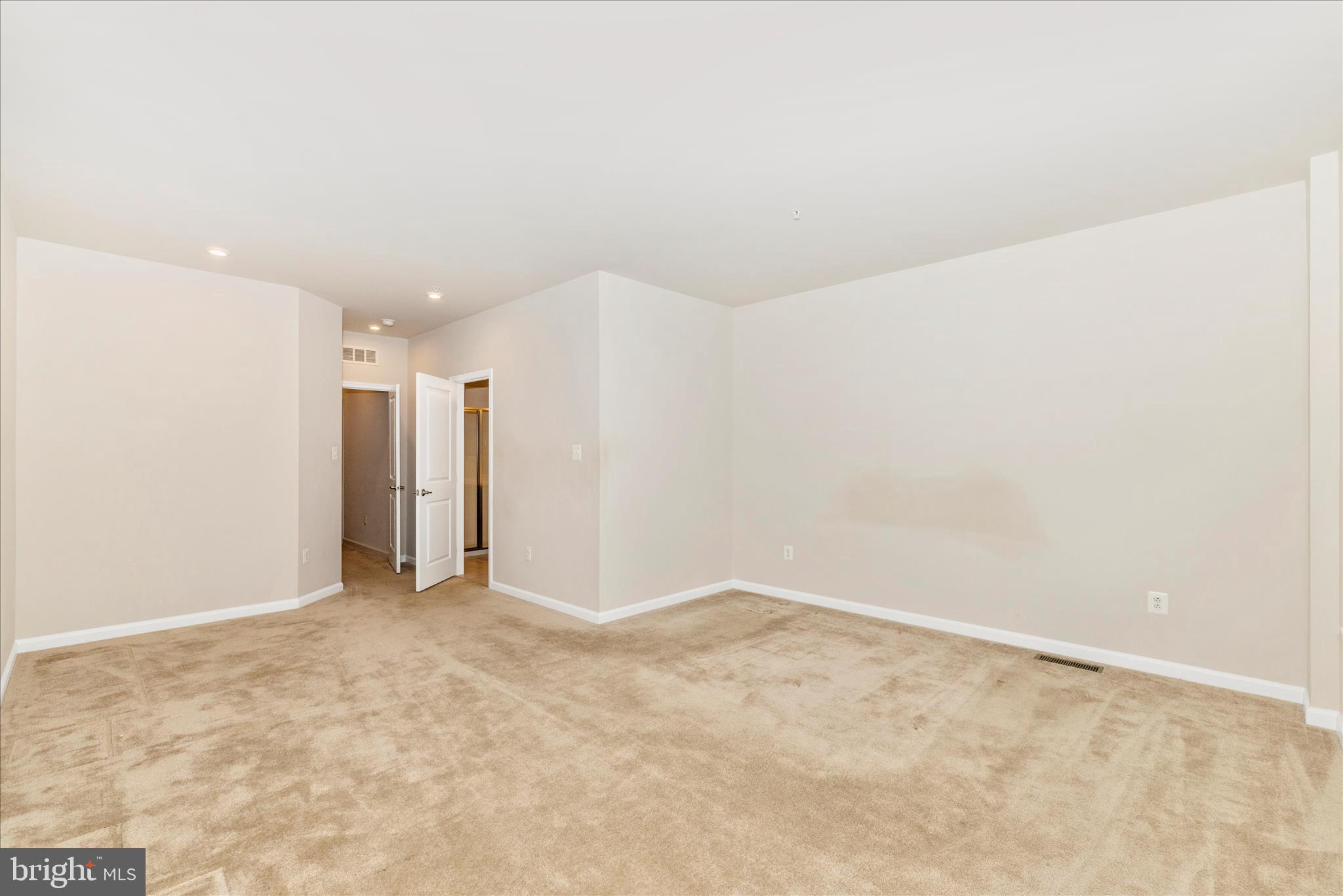 JEFFERSON PLACE - Residential