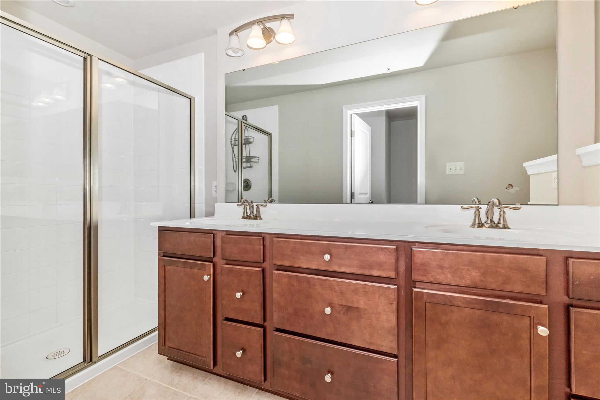 JEFFERSON PLACE - Residential