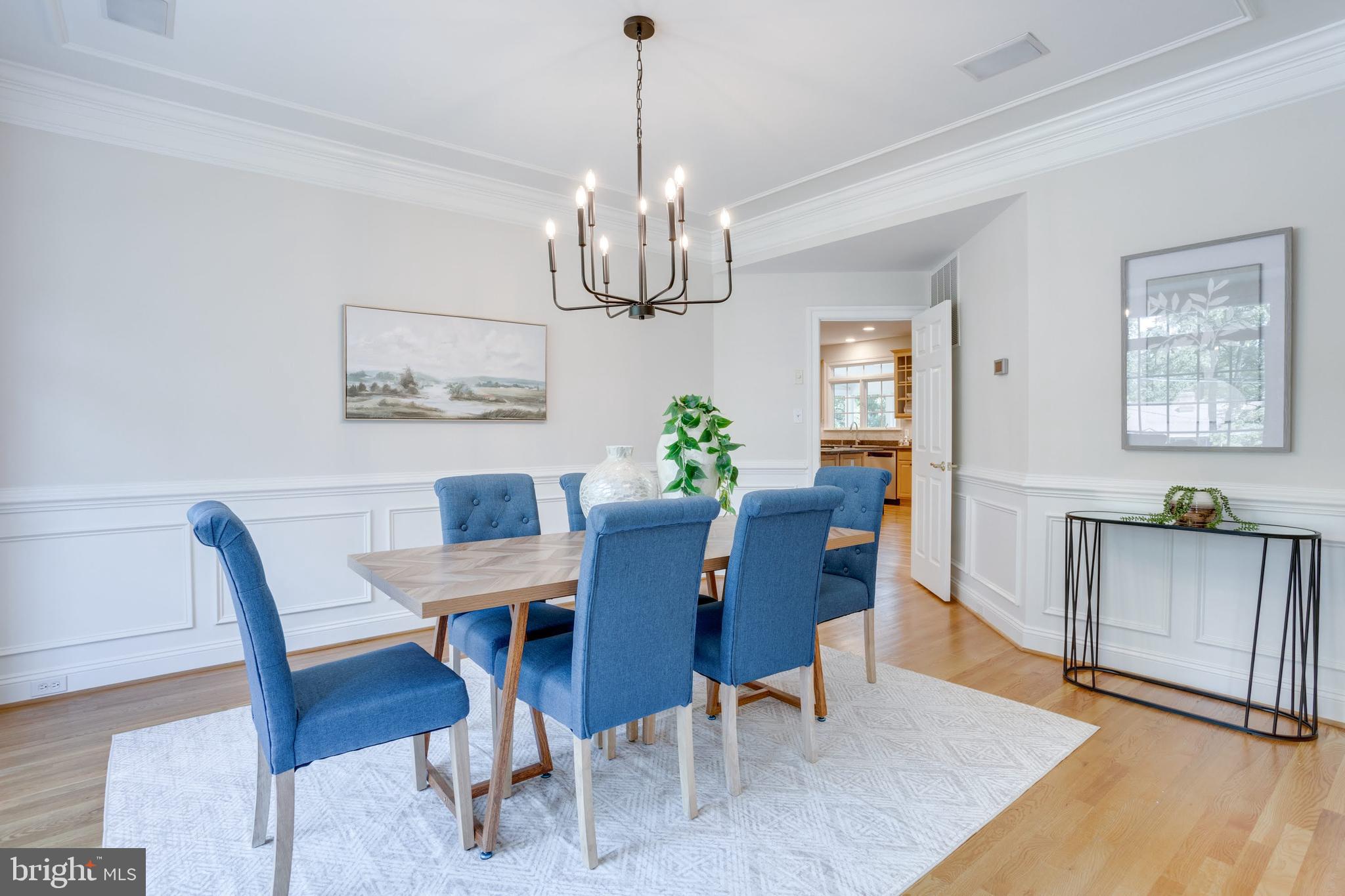 LEE FOREST - Residential