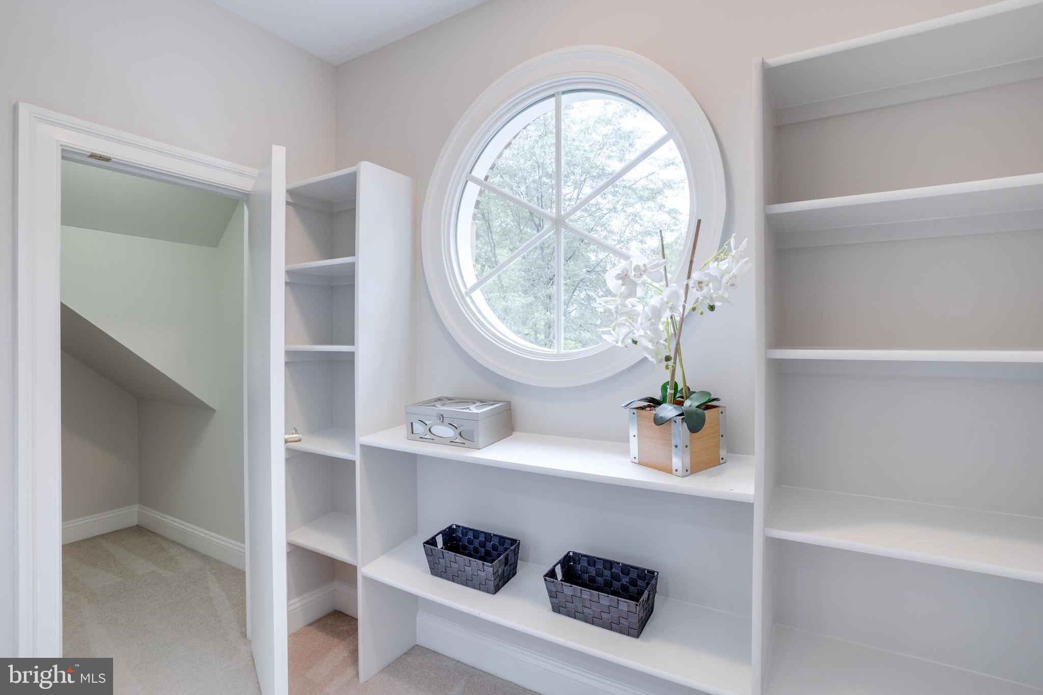 LEE FOREST - Residential