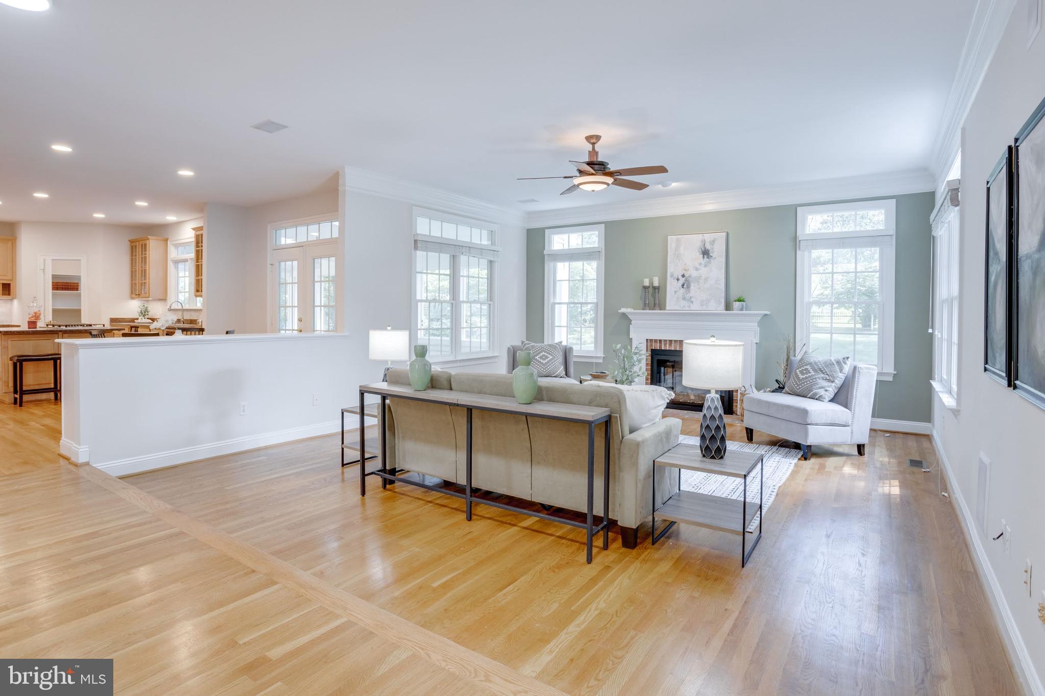 LEE FOREST - Residential