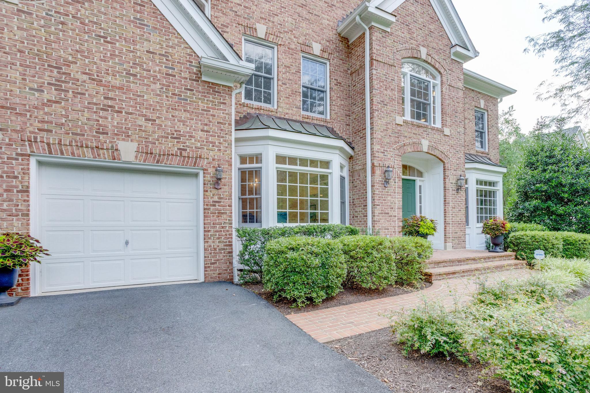 LEE FOREST - Residential