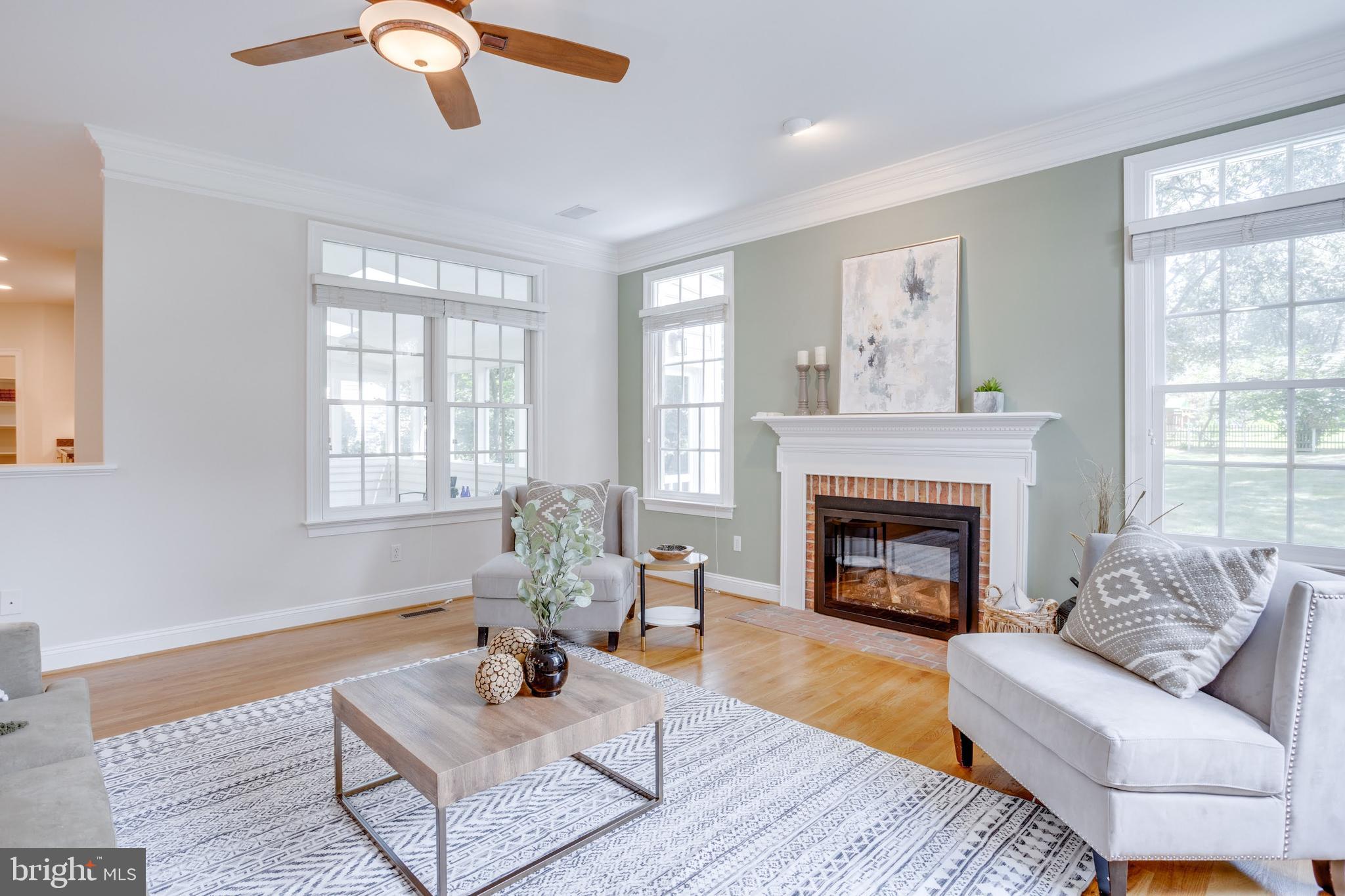 LEE FOREST - Residential