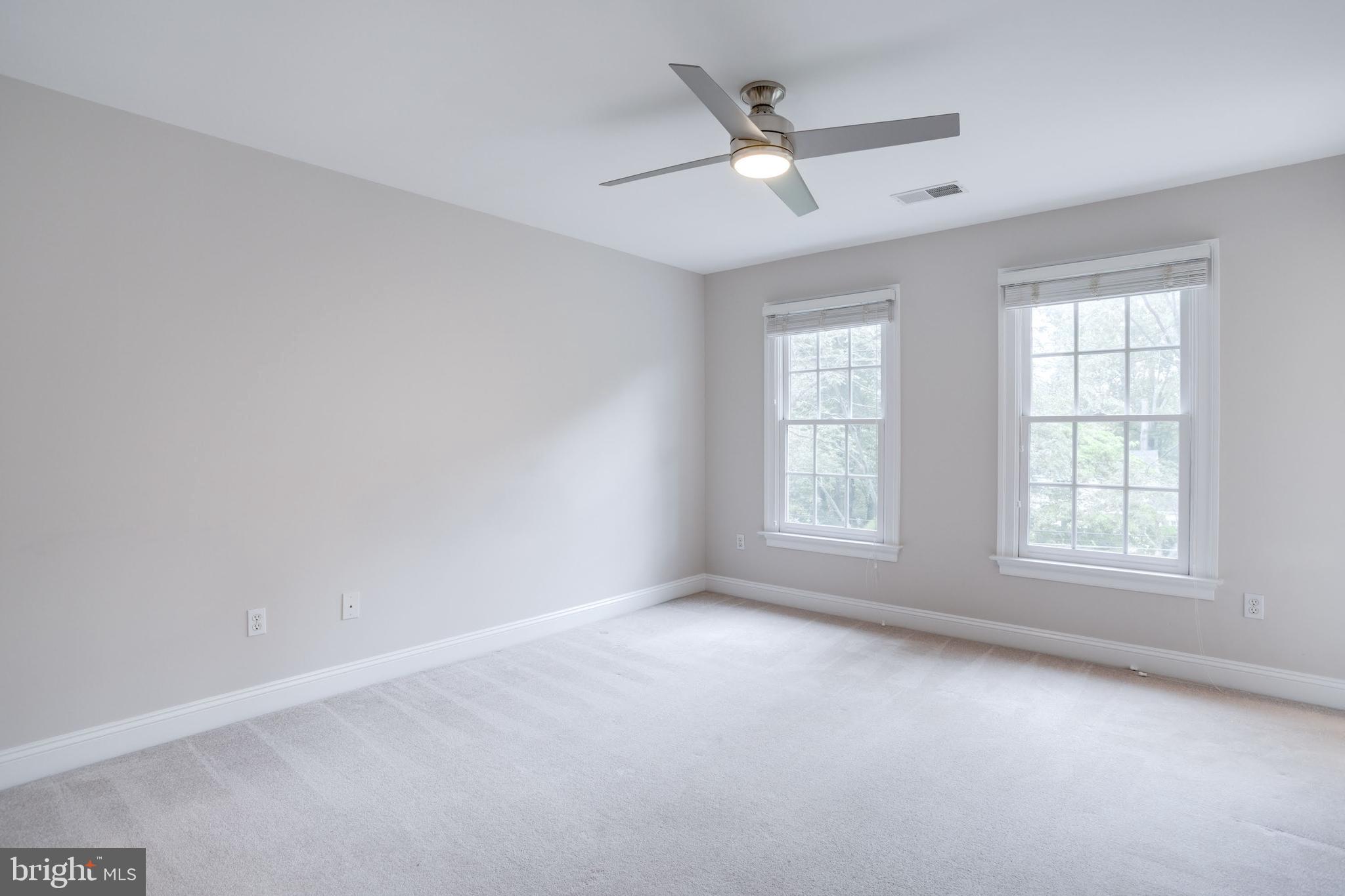 LEE FOREST - Residential