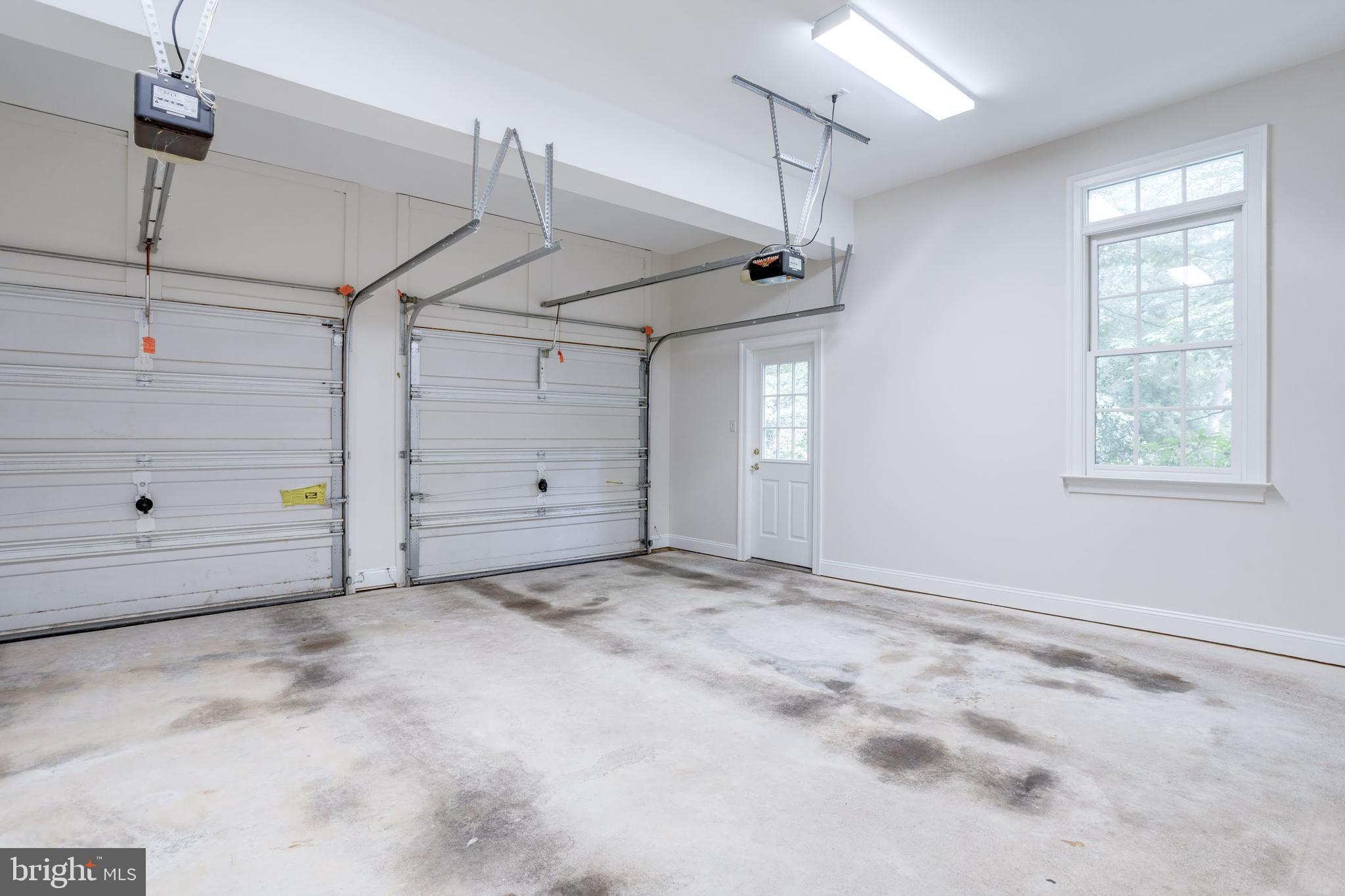 LEE FOREST - Residential