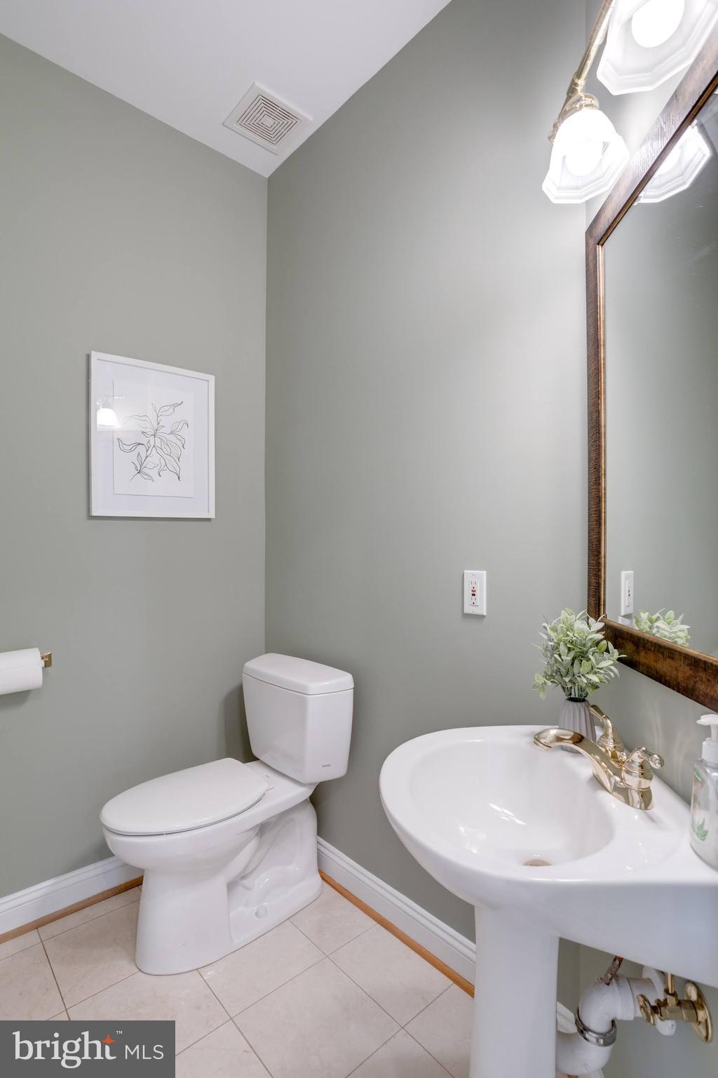 LEE FOREST - Residential