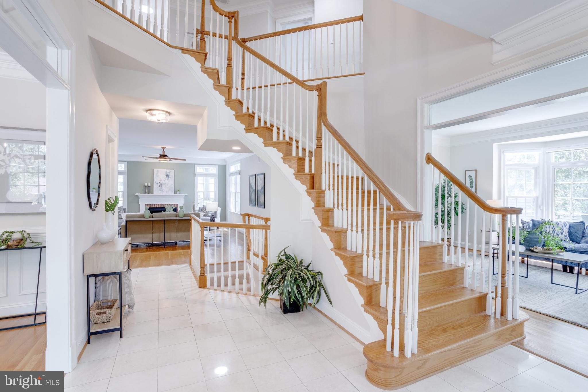 LEE FOREST - Residential