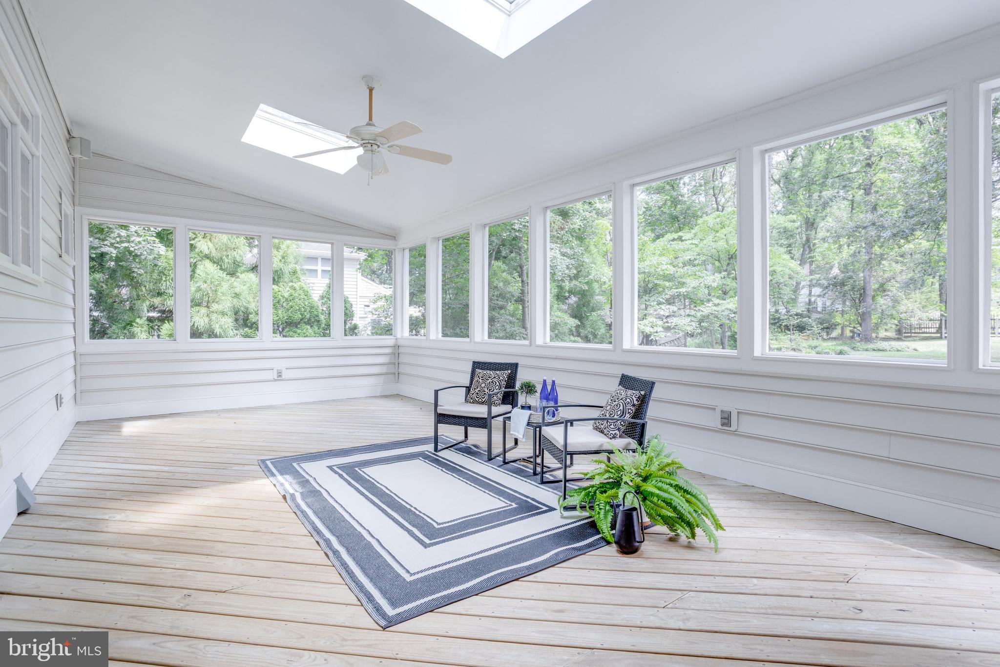 LEE FOREST - Residential