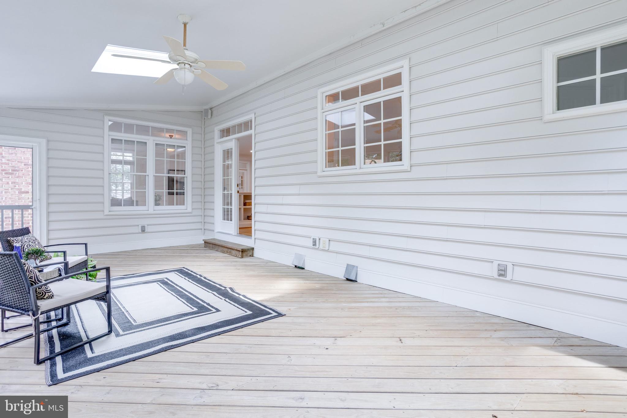 LEE FOREST - Residential