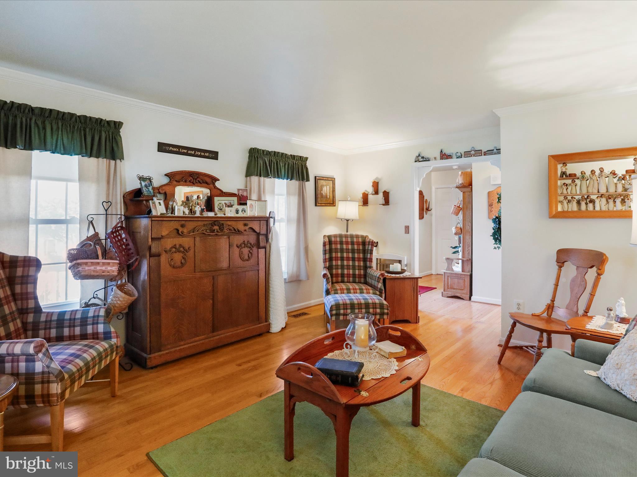 VAUGHT ESTATES - Residential