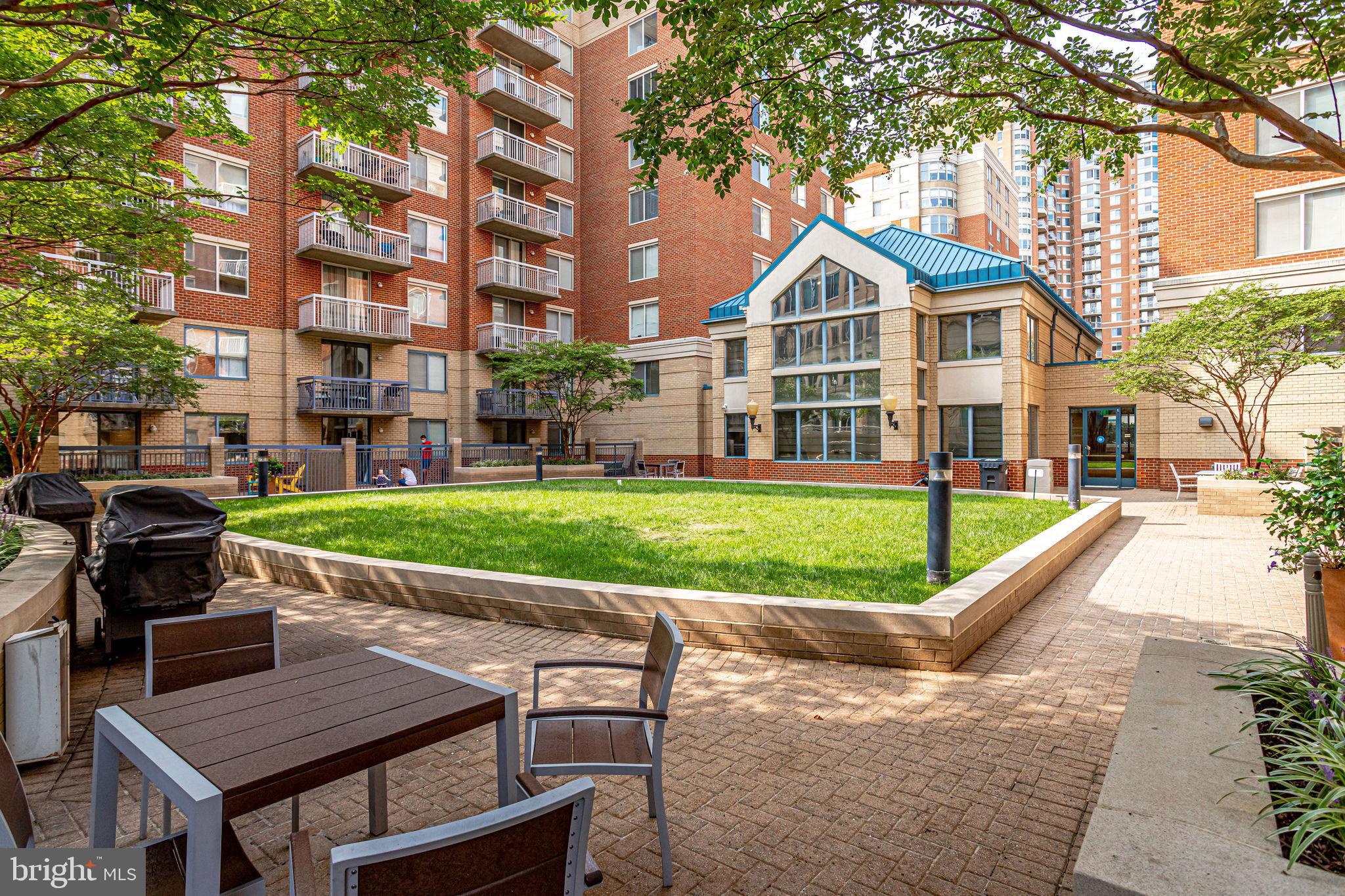 BALLSTON - Residential Lease