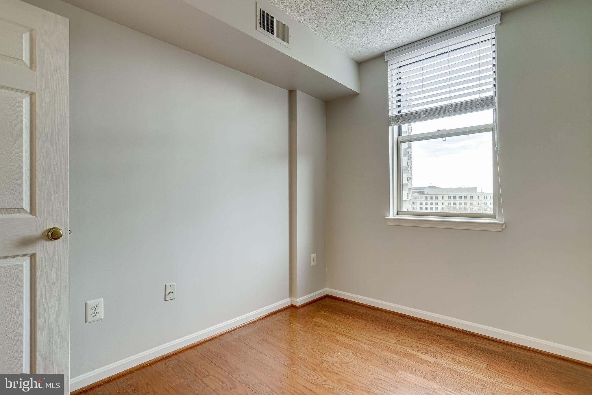 BALLSTON - Residential Lease