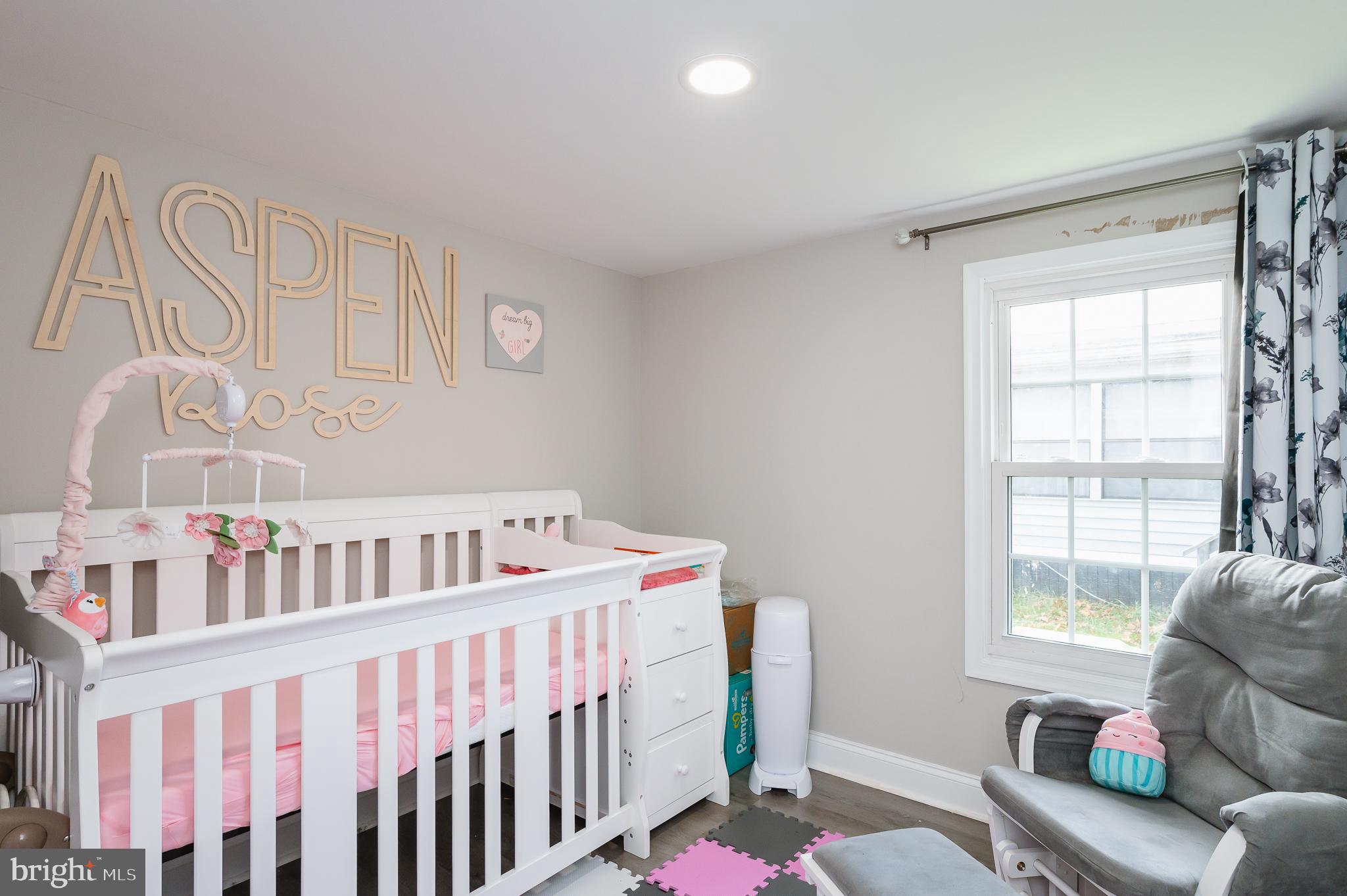 MOUNTAIN BUSH ESTATES - Residential