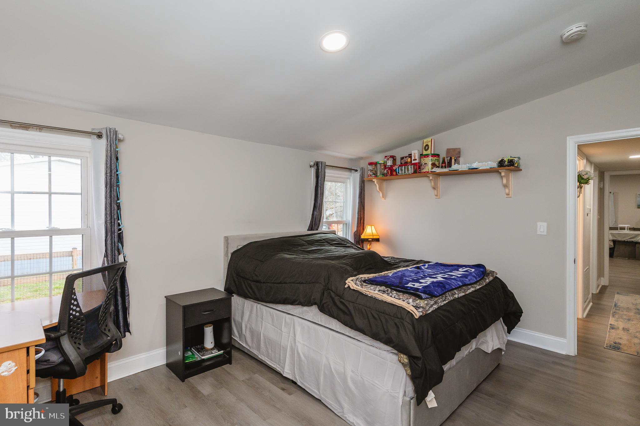 MOUNTAIN BUSH ESTATES - Residential