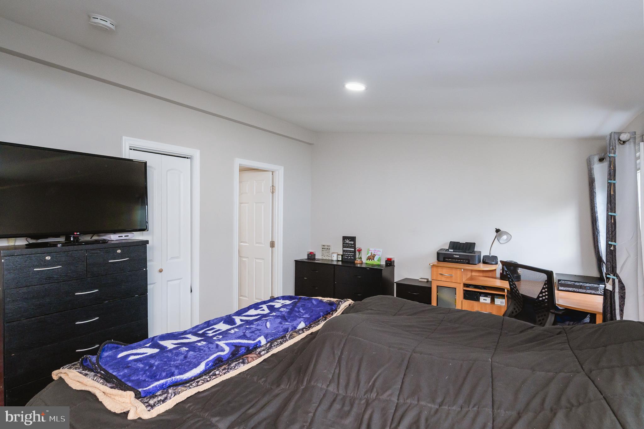 MOUNTAIN BUSH ESTATES - Residential