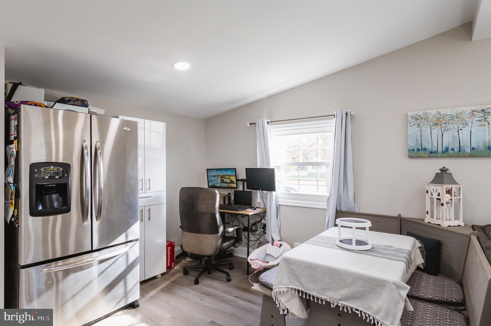 MOUNTAIN BUSH ESTATES - Residential