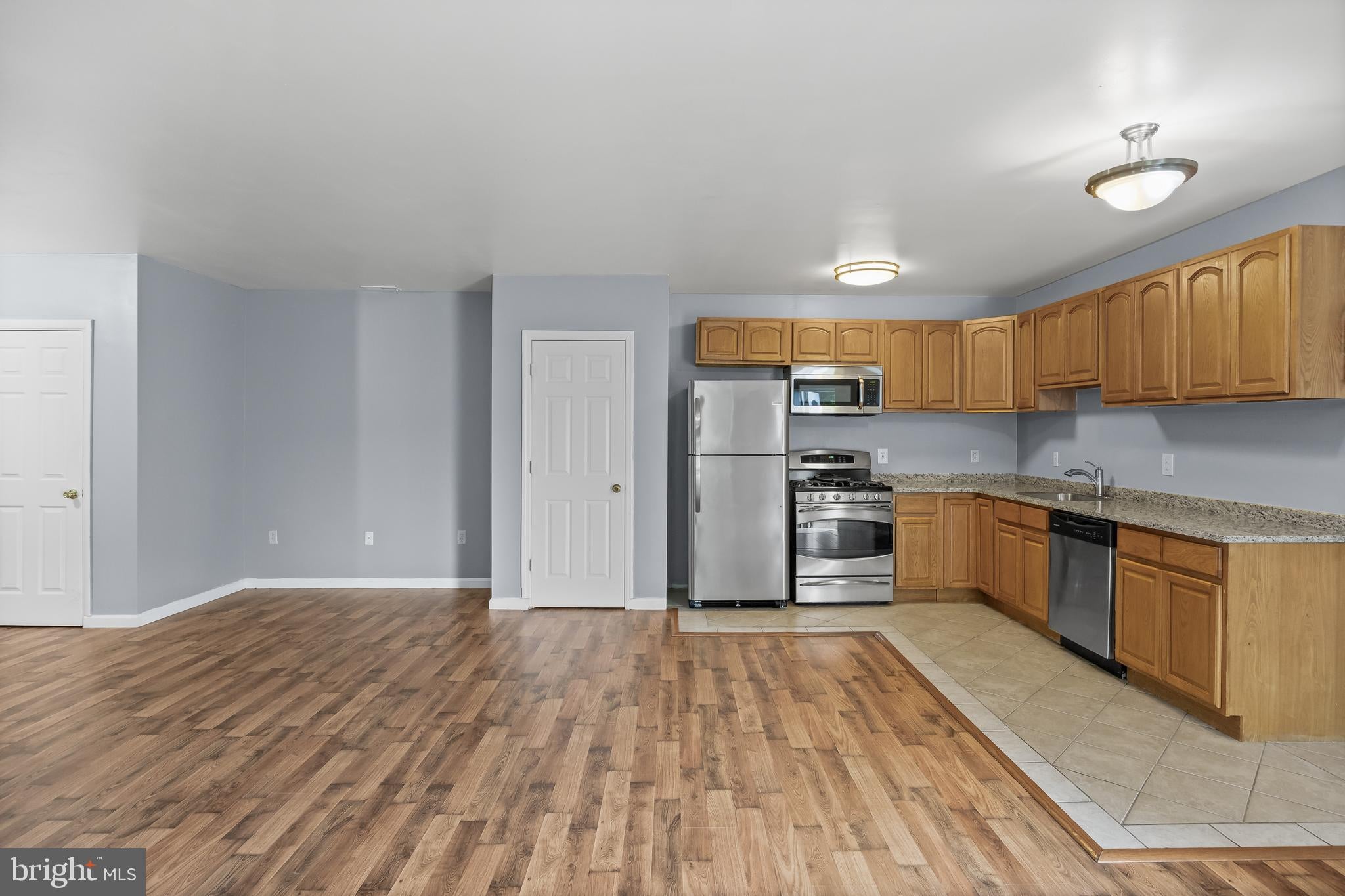 7 E MILL ROAD