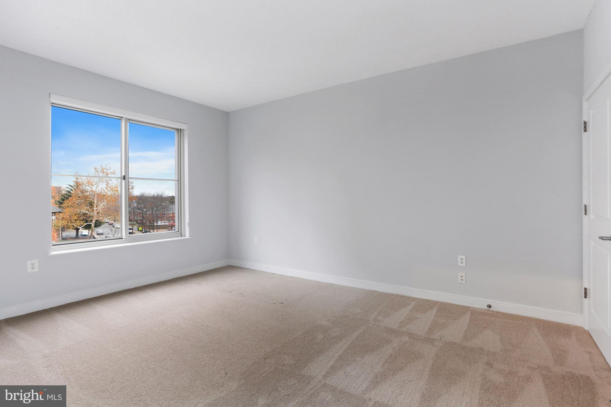 ARLINGTON - Residential