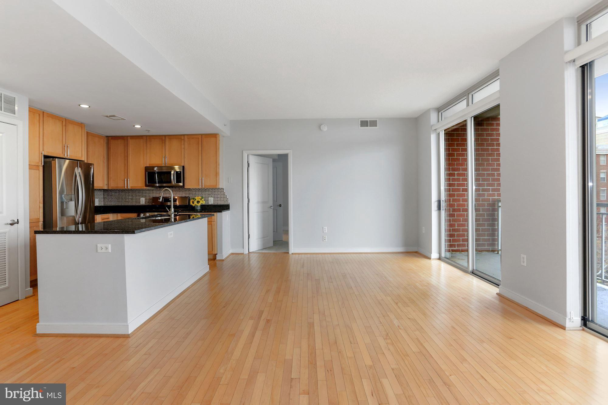 ARLINGTON - Residential