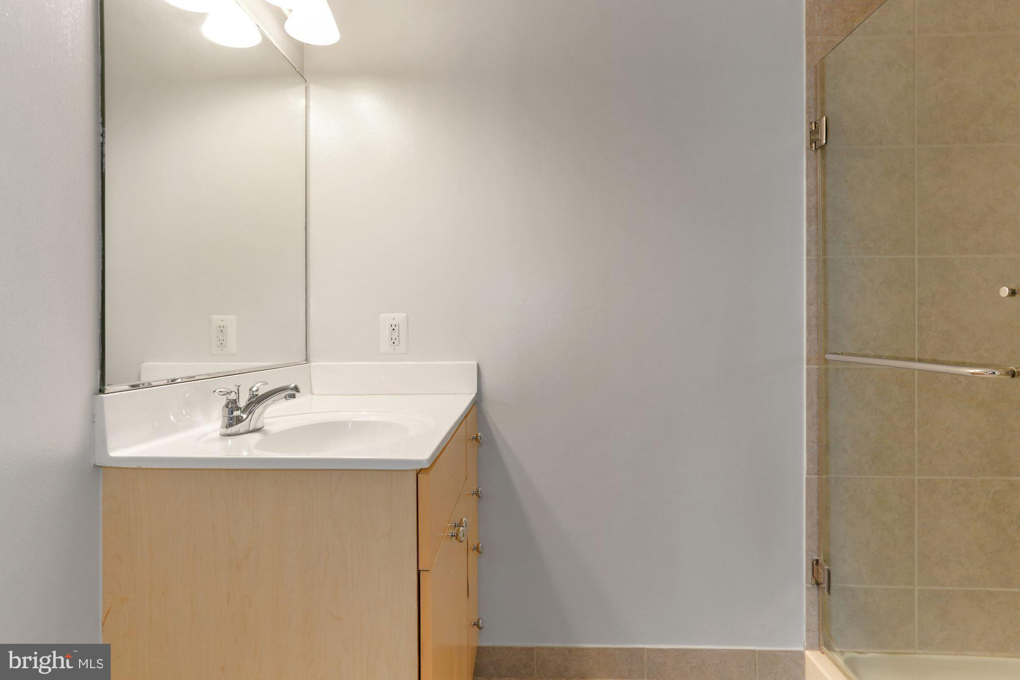 ARLINGTON - Residential