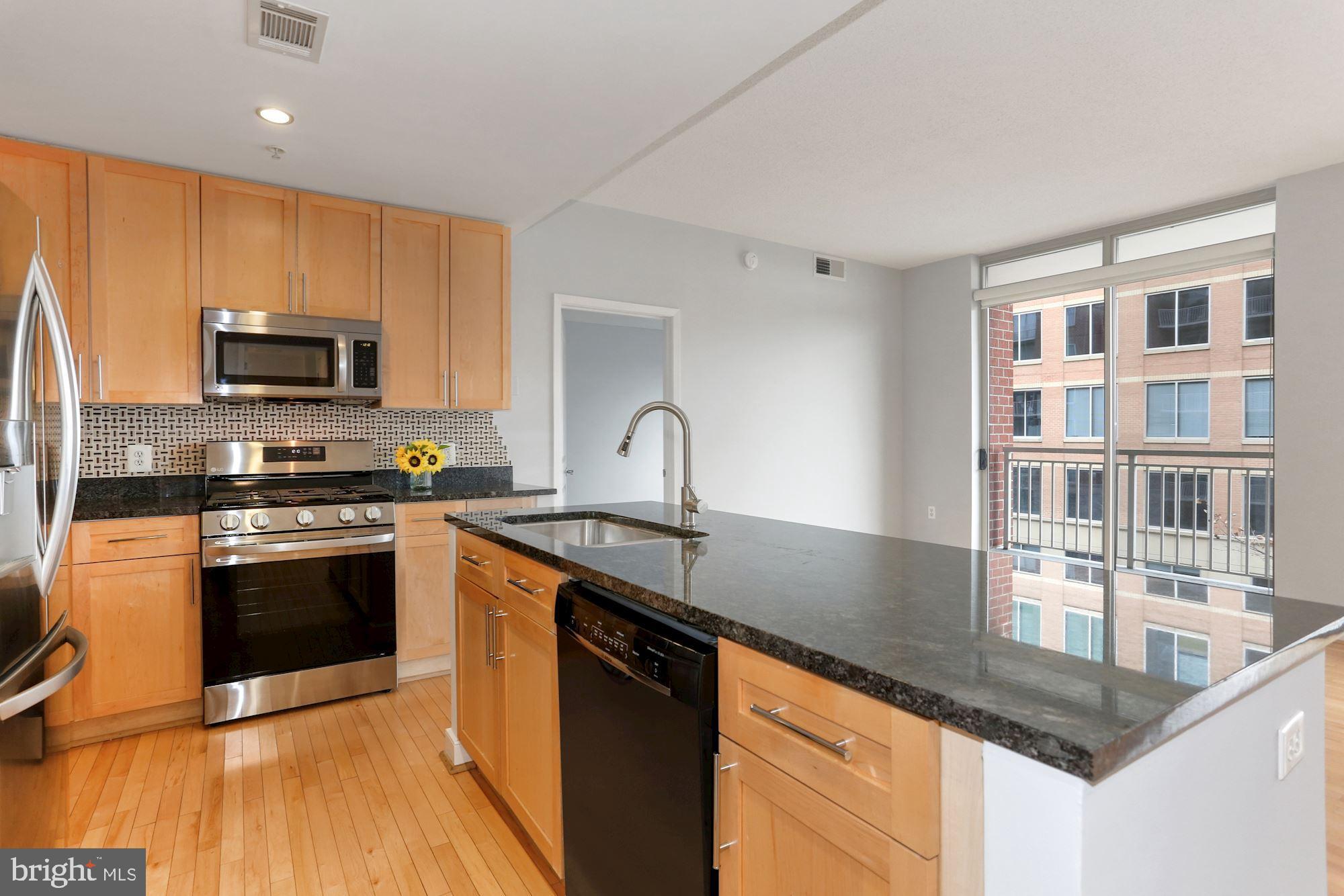 ARLINGTON - Residential