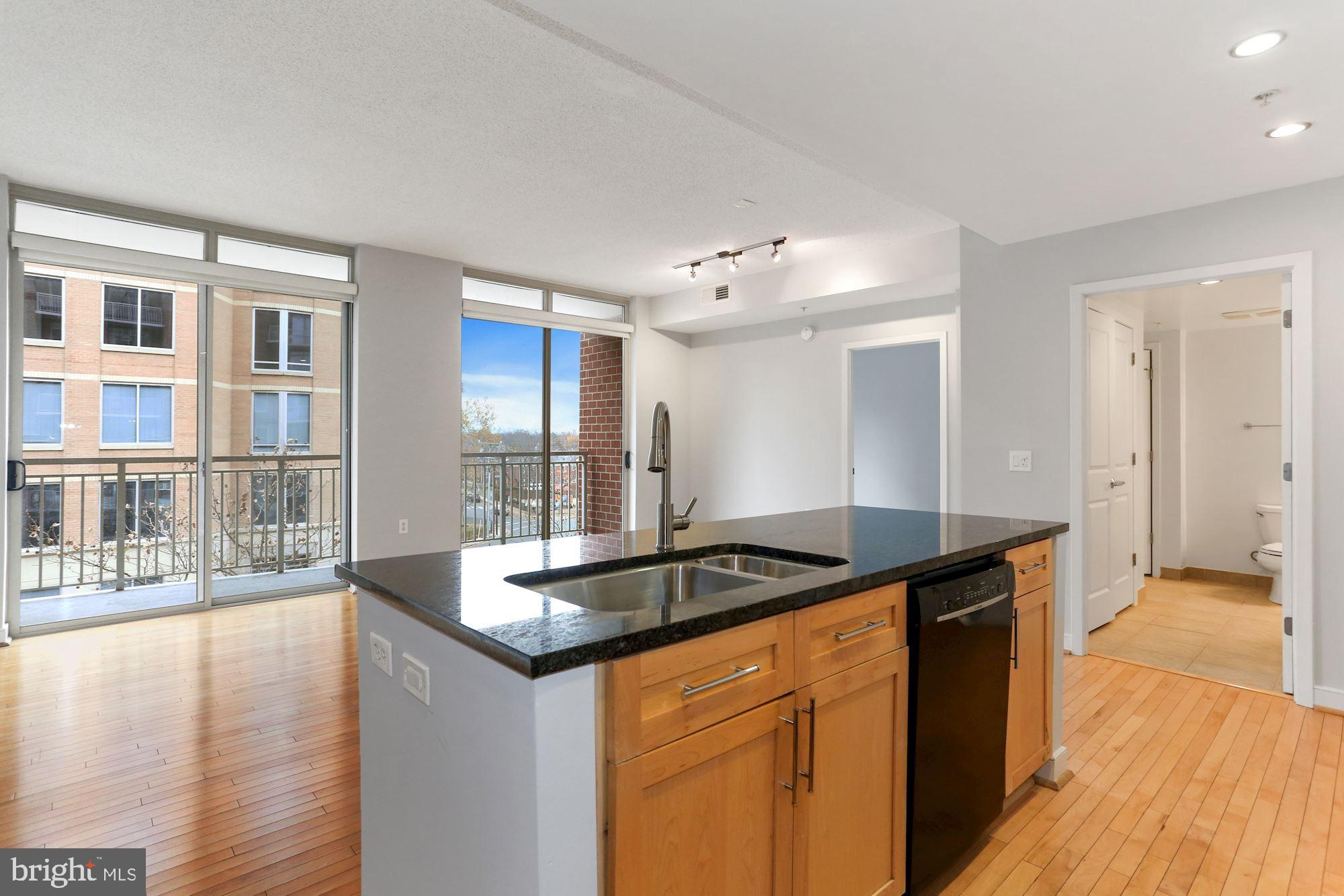 ARLINGTON - Residential