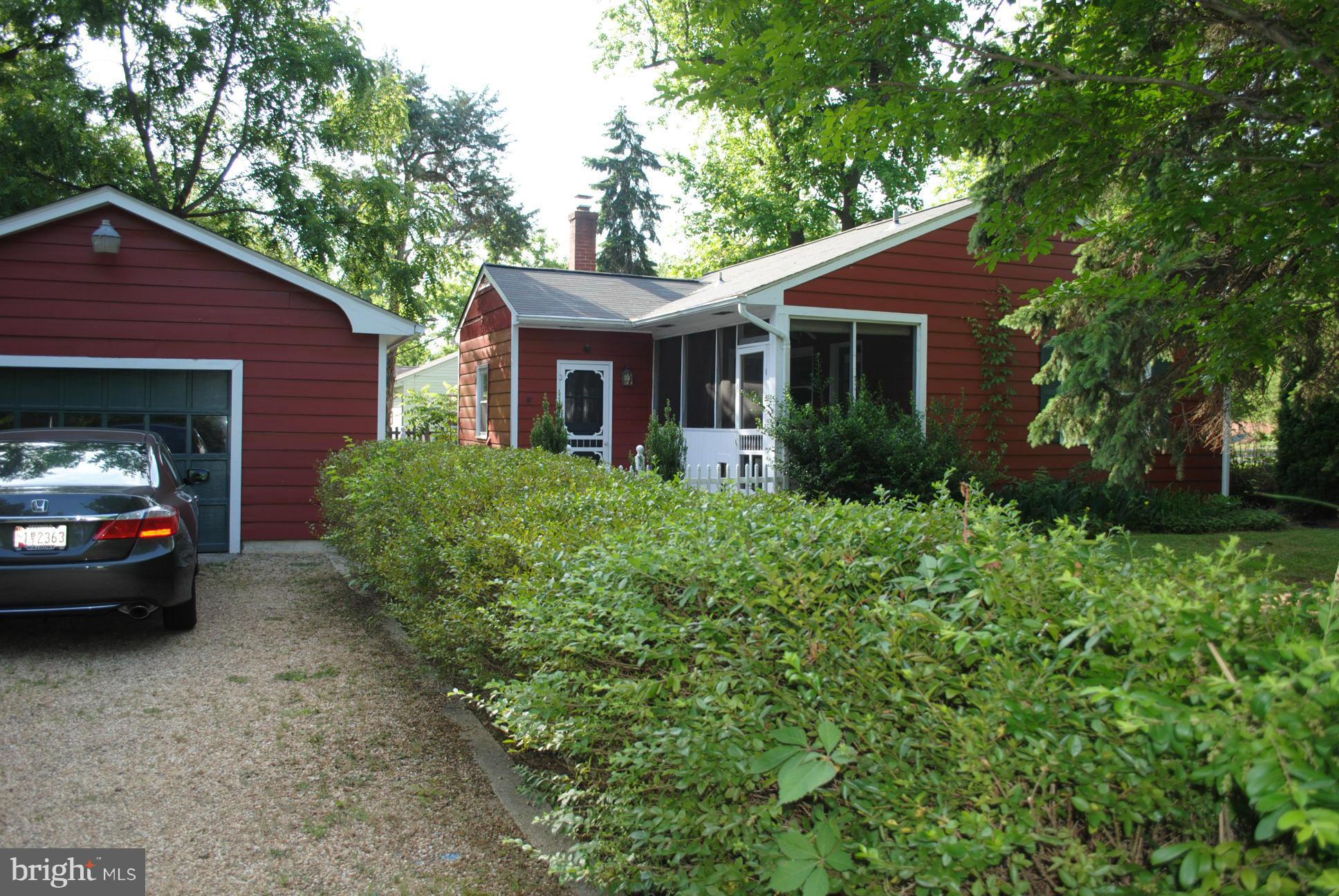 TOWN CREEK - Residential Lease