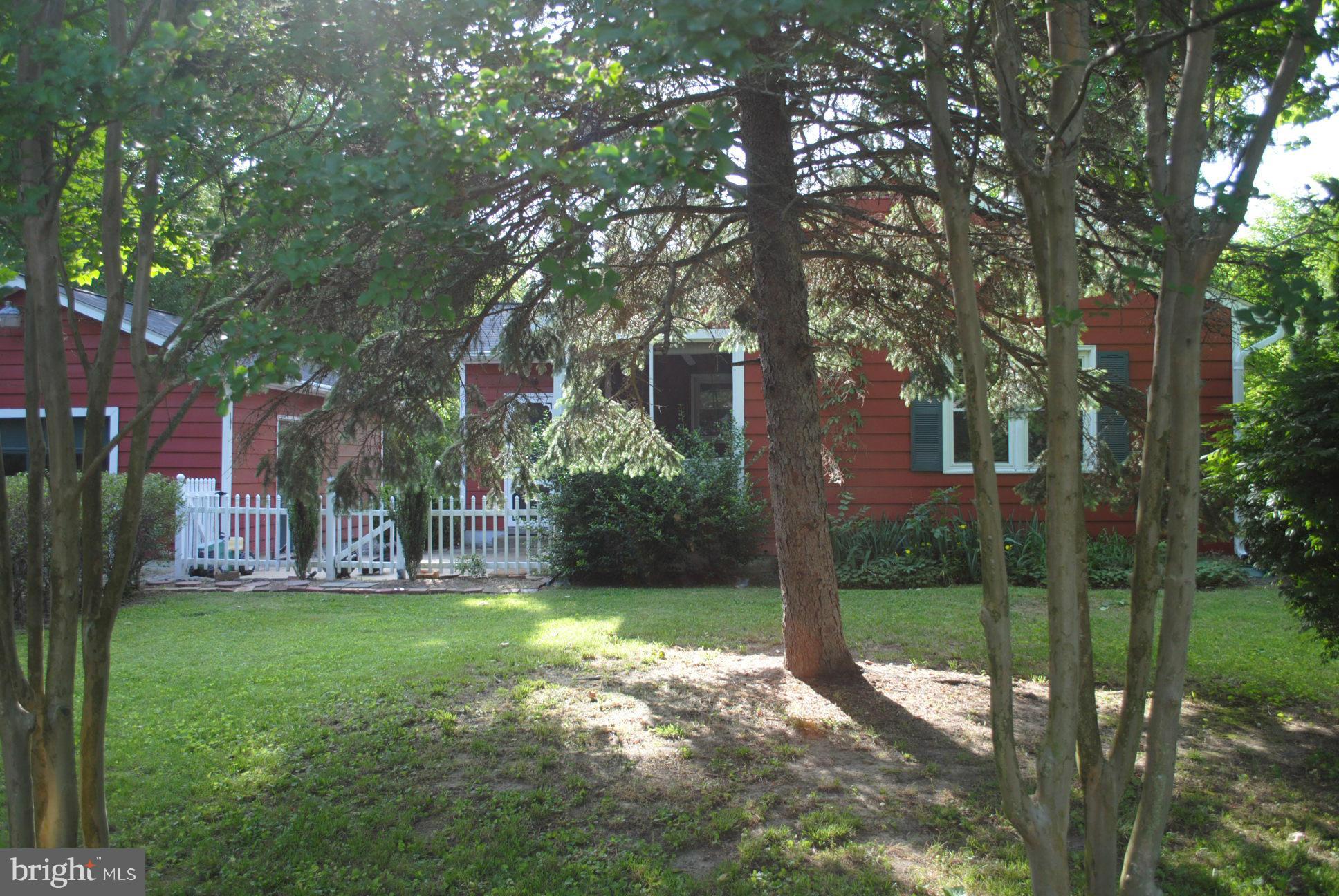 TOWN CREEK - Residential Lease