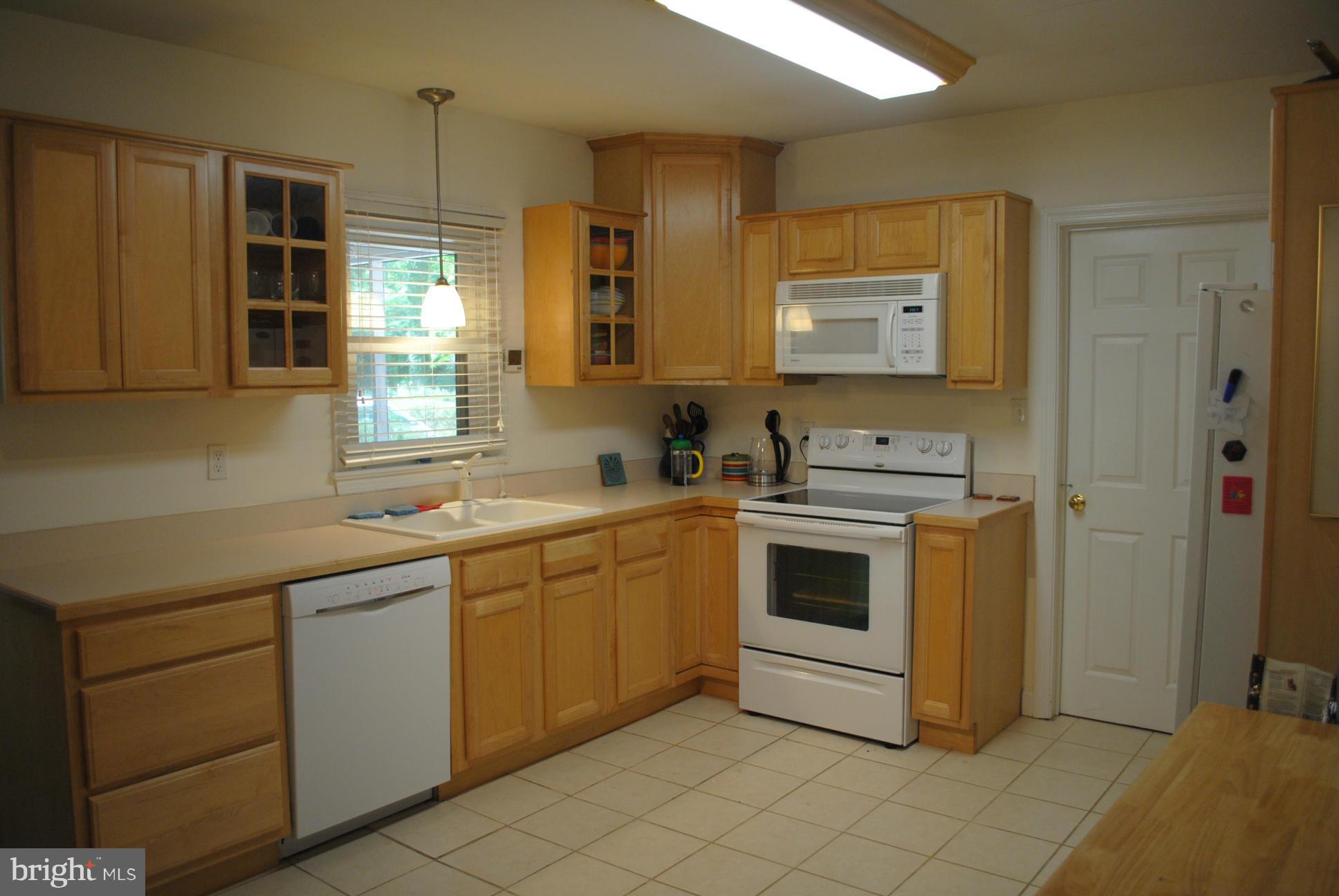 TOWN CREEK - Residential Lease