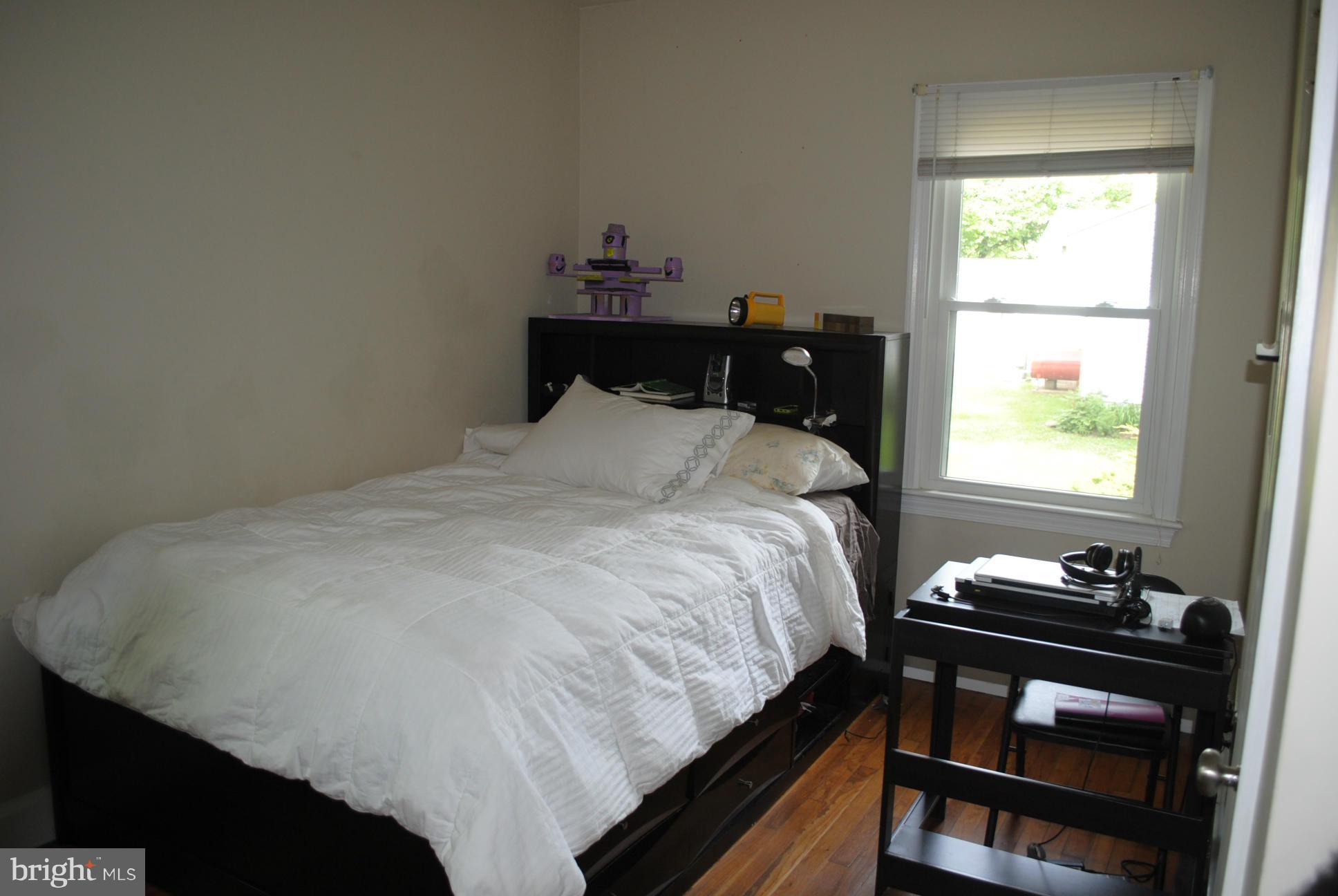 TOWN CREEK - Residential Lease