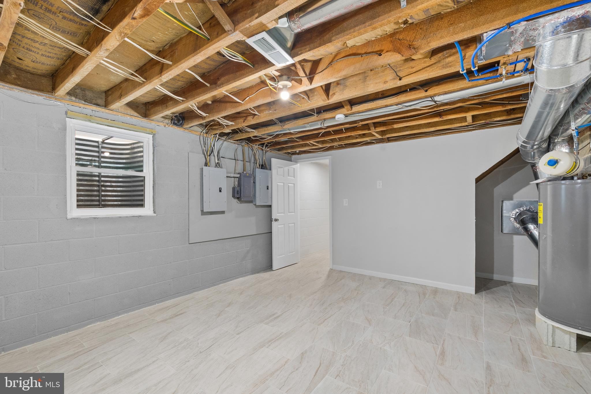 SHAWNEE HEIGHTS - Residential