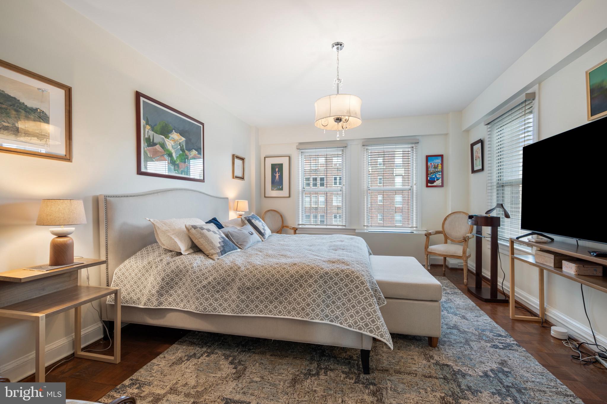 CATHEDRAL HEIGHTS - Residential