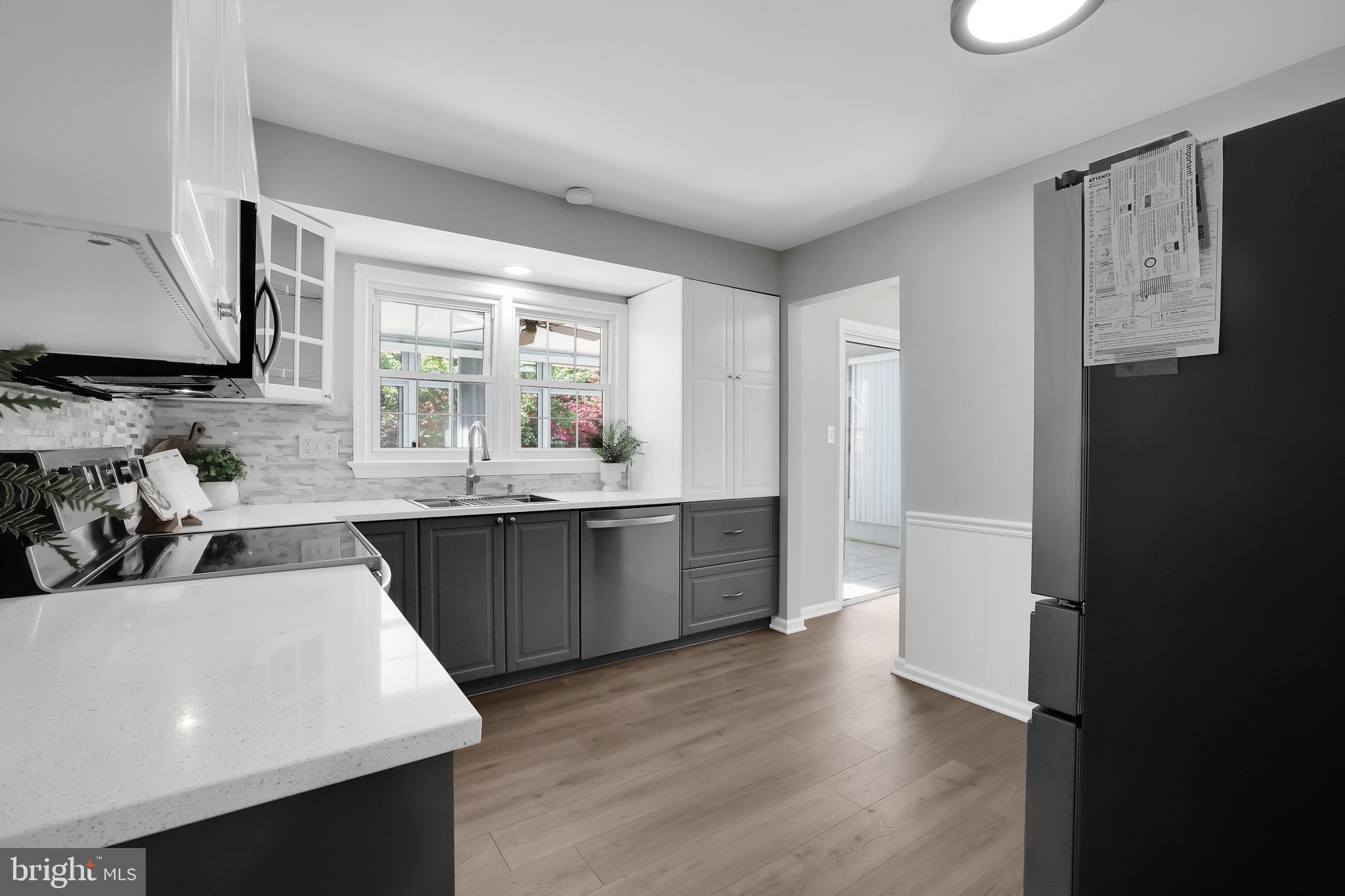 FOREST KNOLLS - Residential