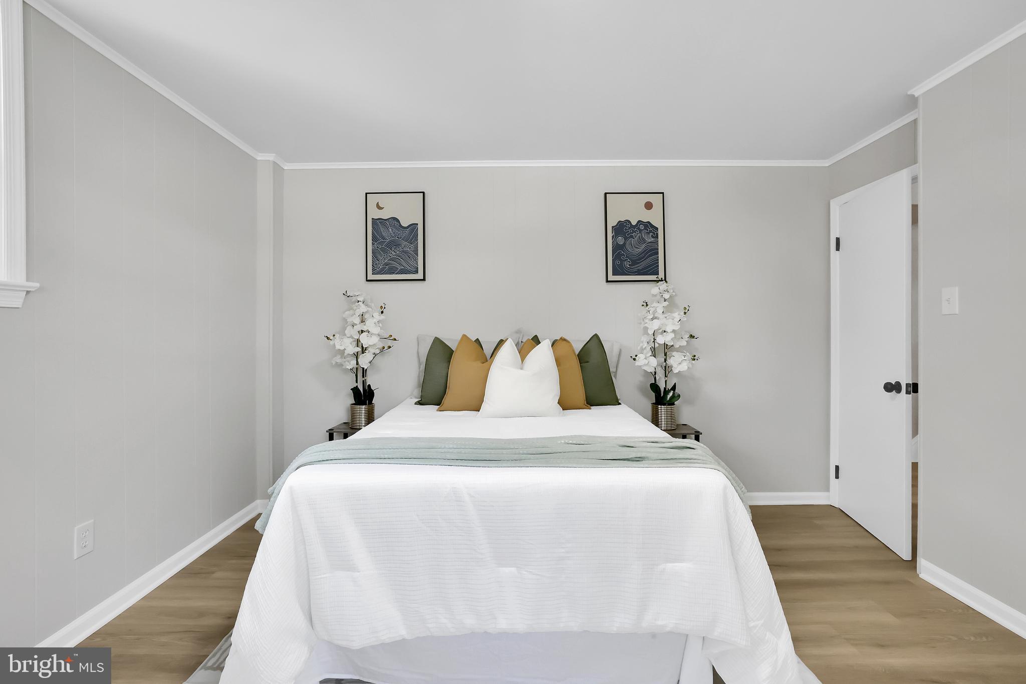 FOREST KNOLLS - Residential