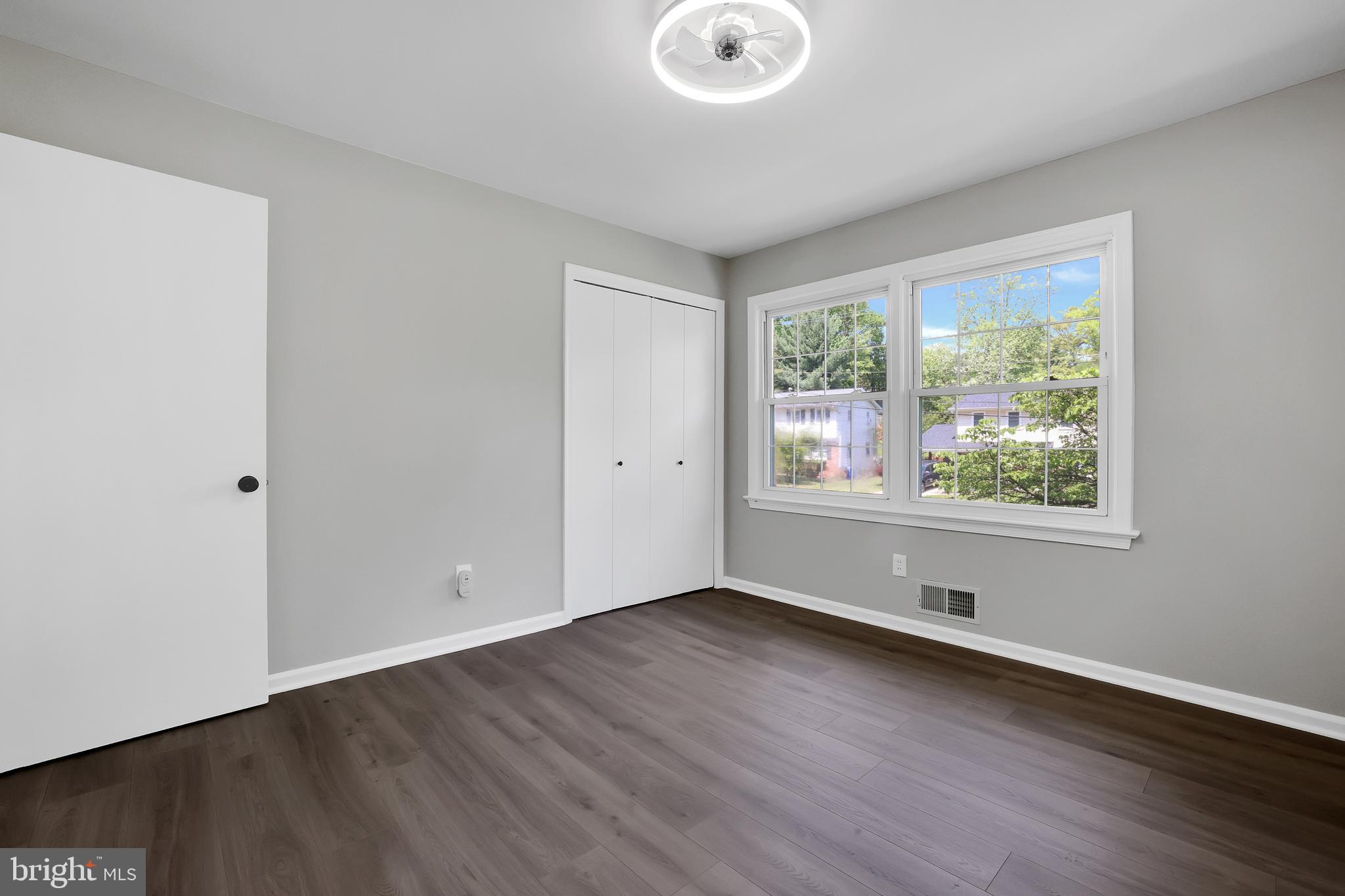 FOREST KNOLLS - Residential