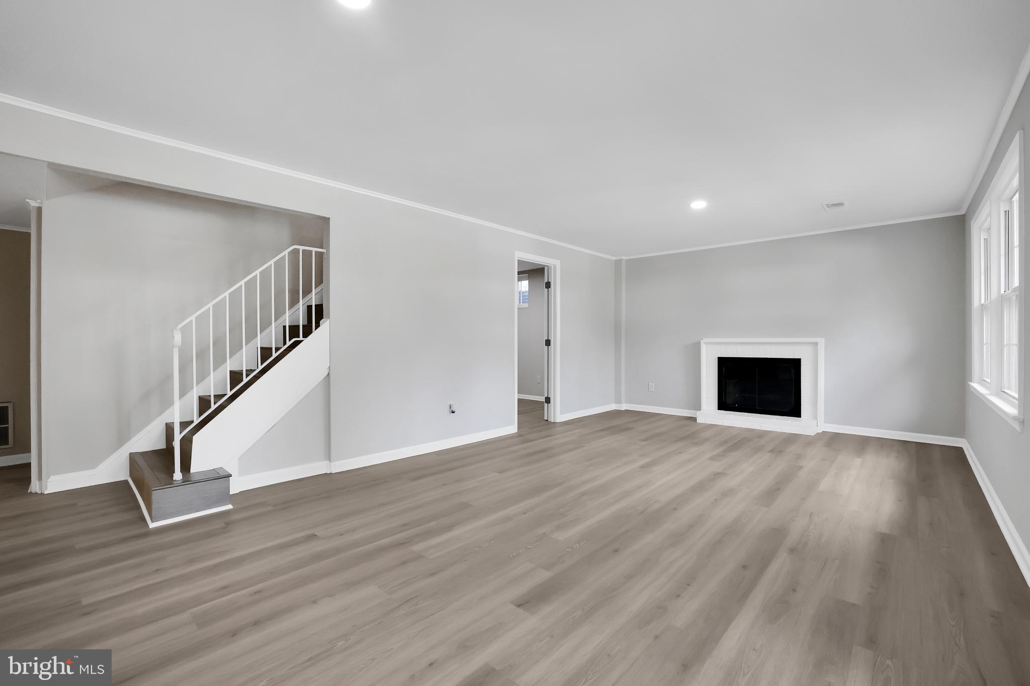 FOREST KNOLLS - Residential